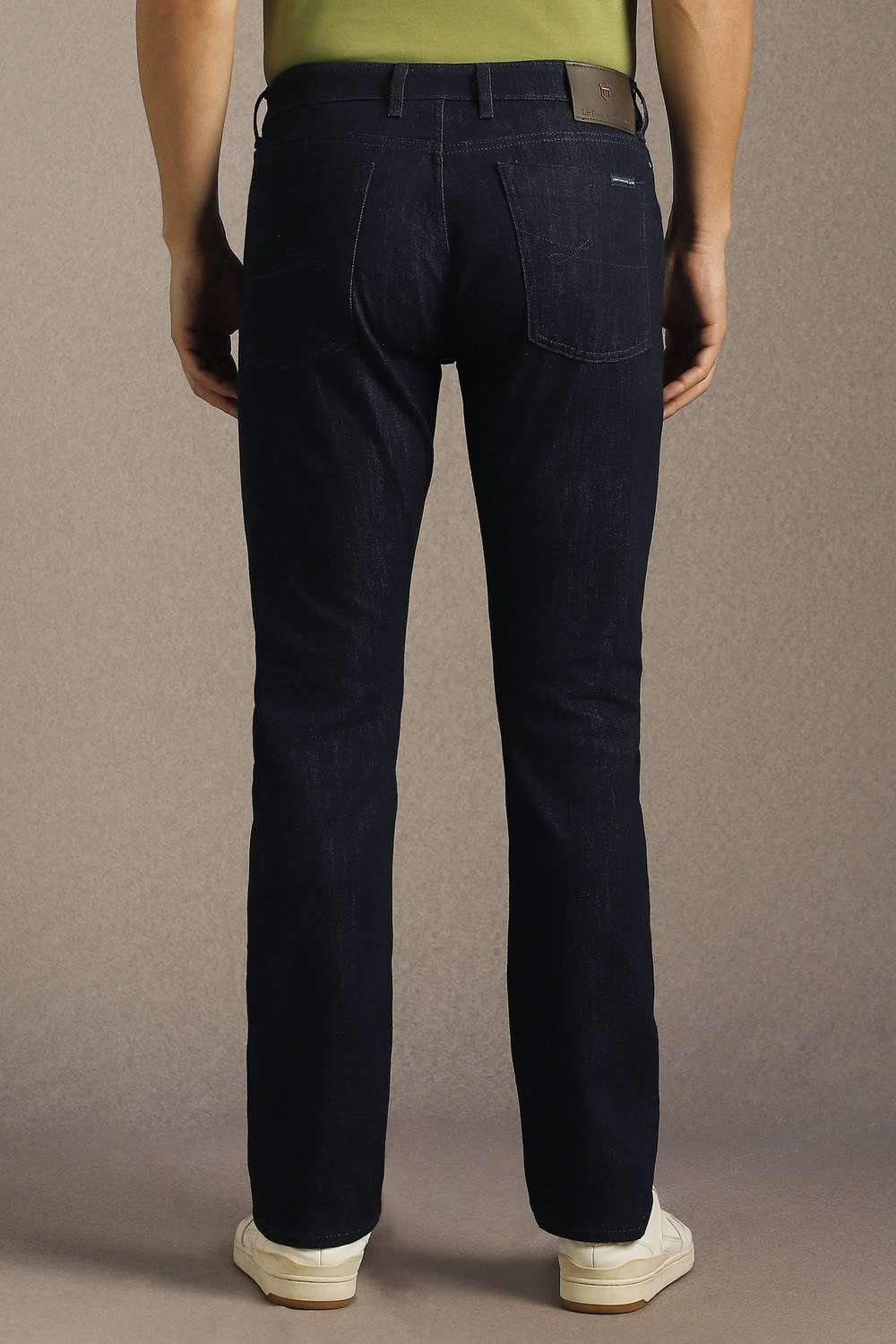 Solid-Polyester-Blend-Regular-Fit-Men-s-Jeans