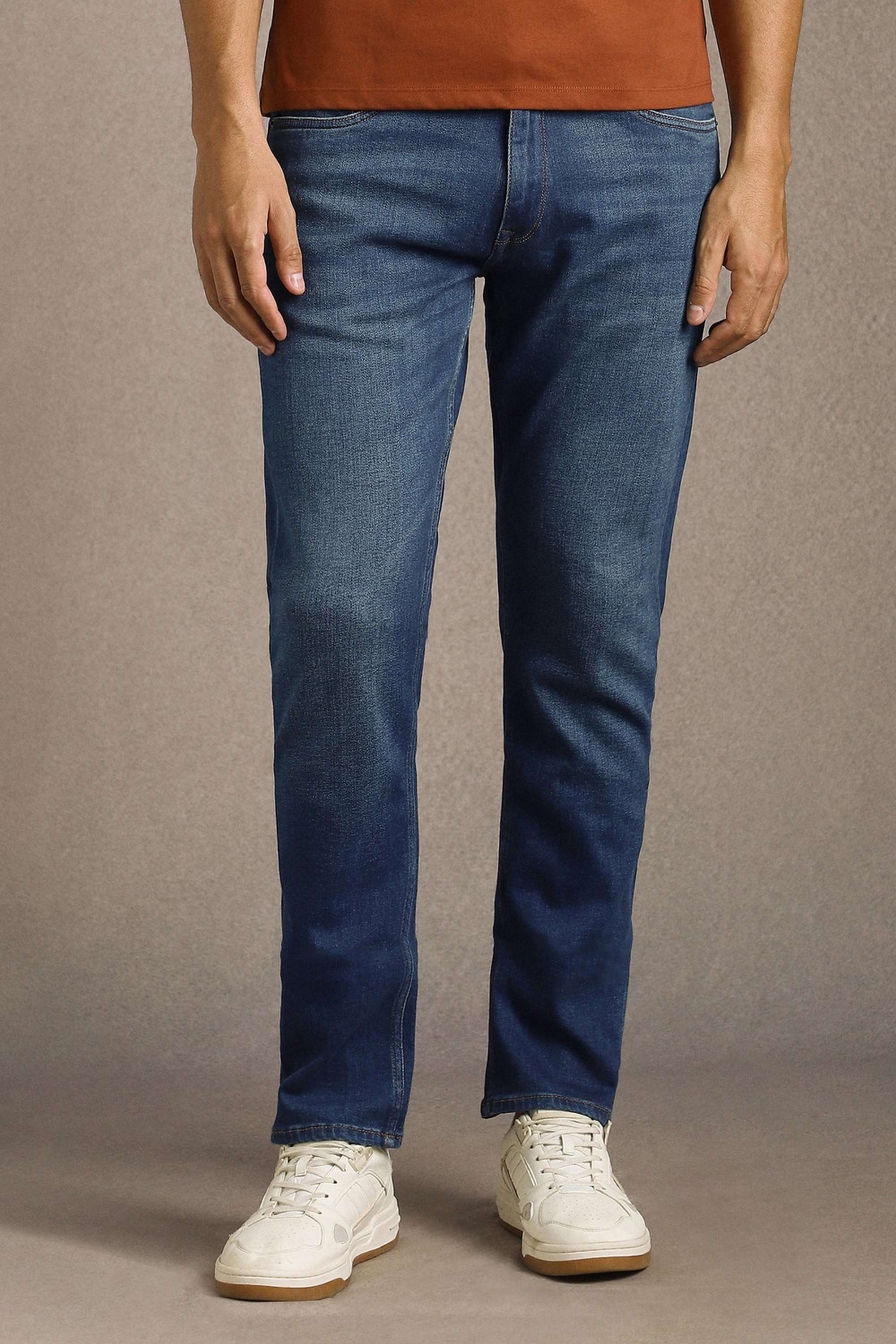 Light-Wash-Cotton-Blend-Regular-Fit-Men-s-Jeans