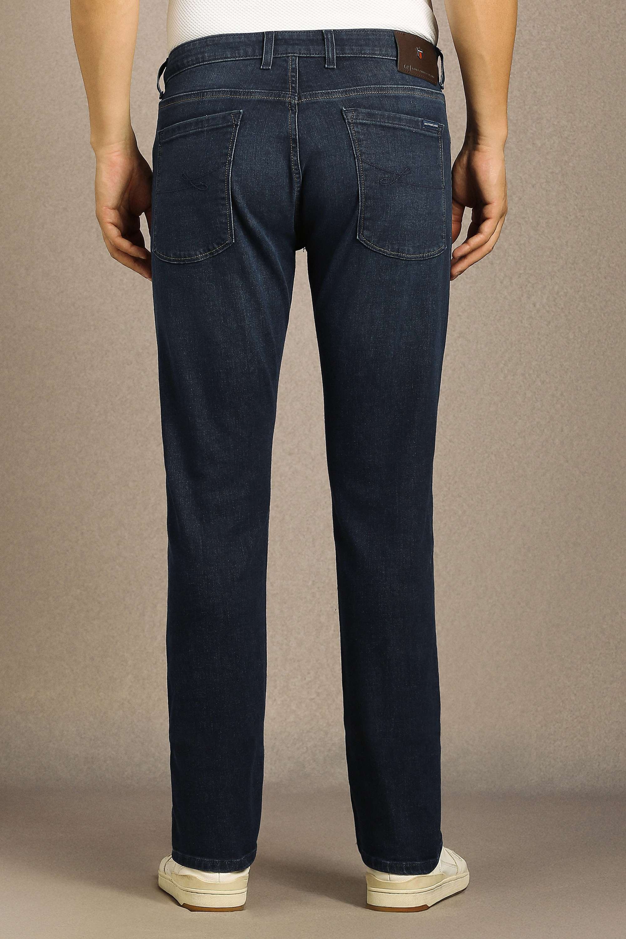 Solid-Cotton-Lycra-Regular-Fit-Men-s-Jeans