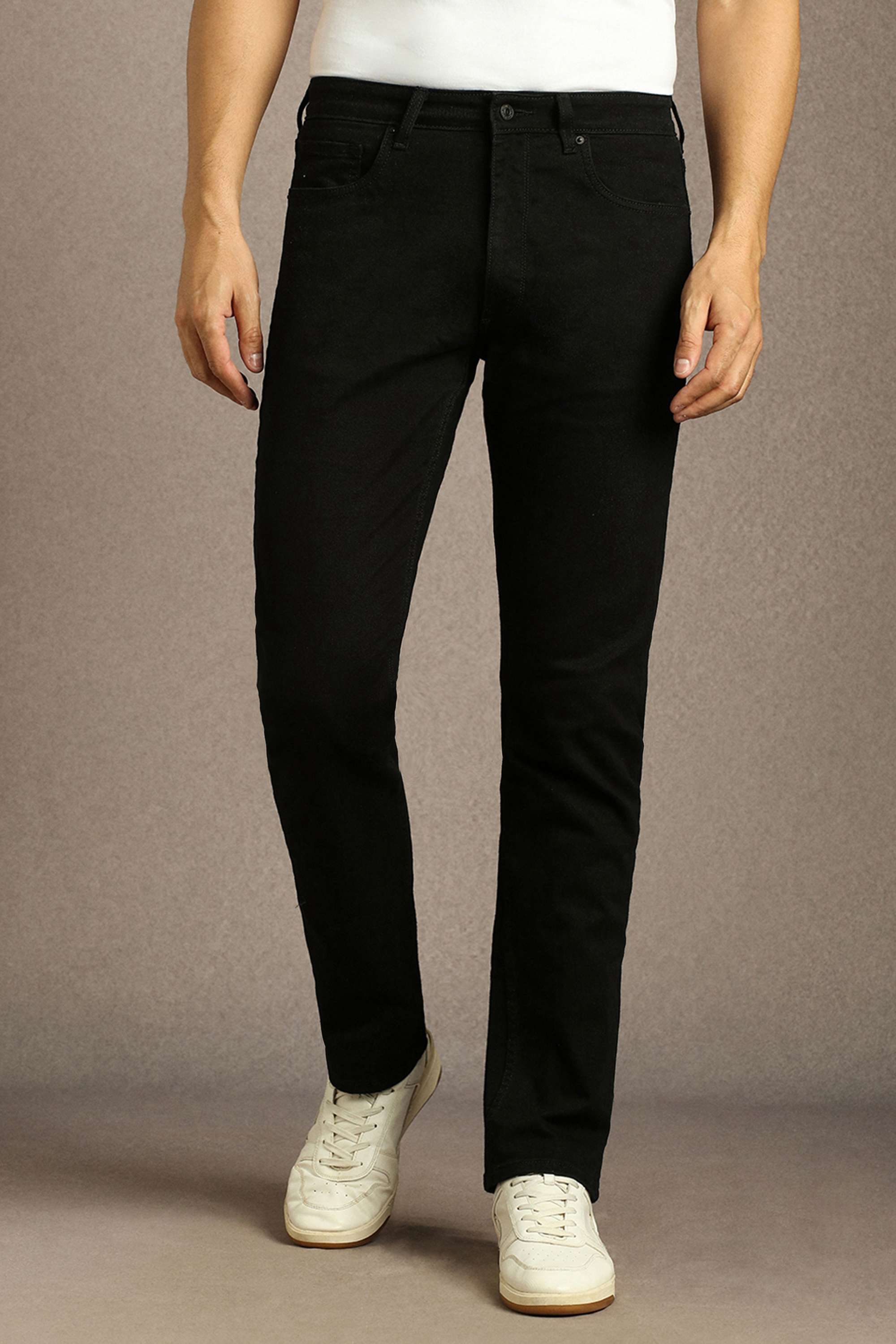 Light-Wash-Cotton-Blend-Regular-Fit-Men-s-Jeans