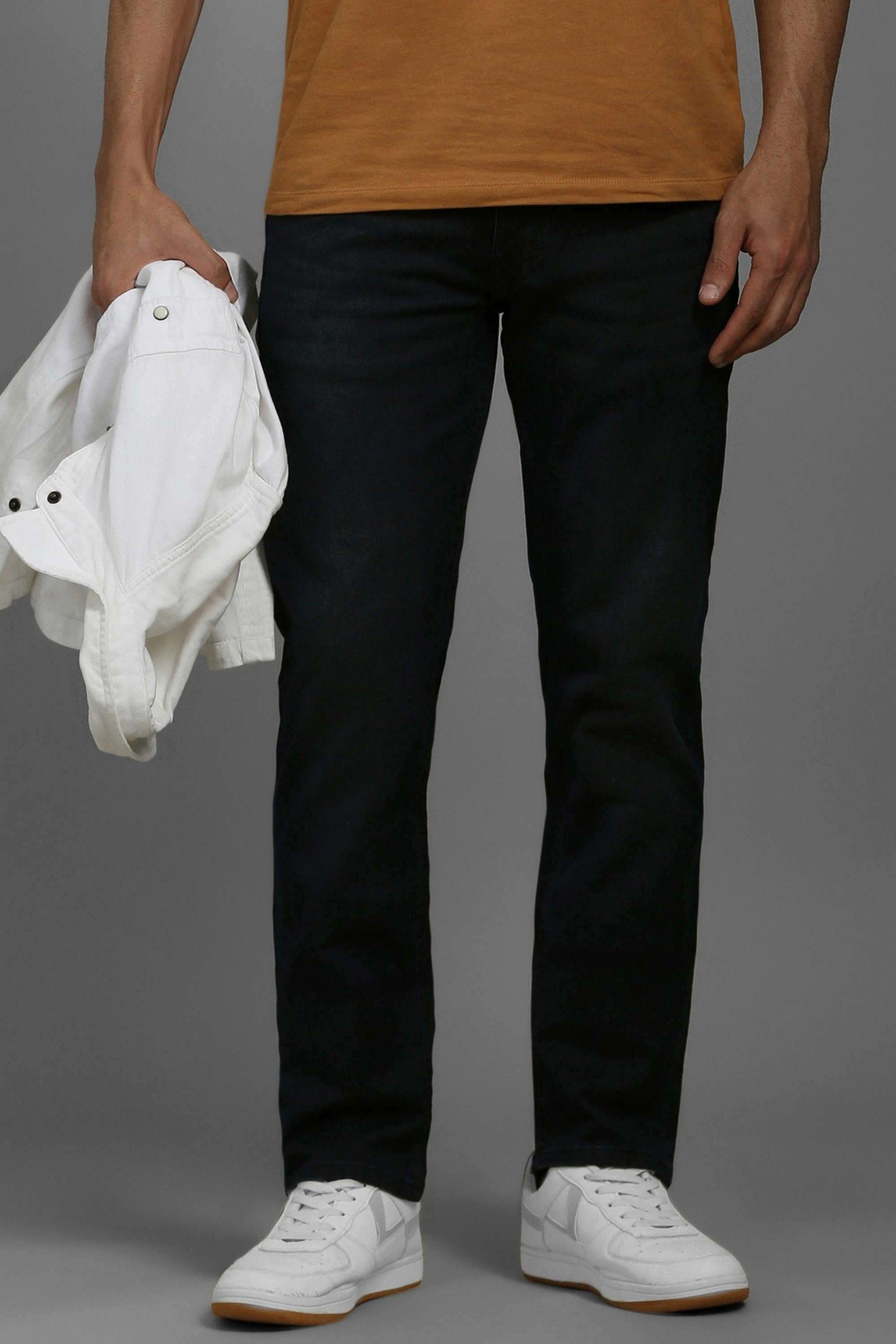 Solid-Cotton-Blend-Slim-Fit-Men-s-Jeans