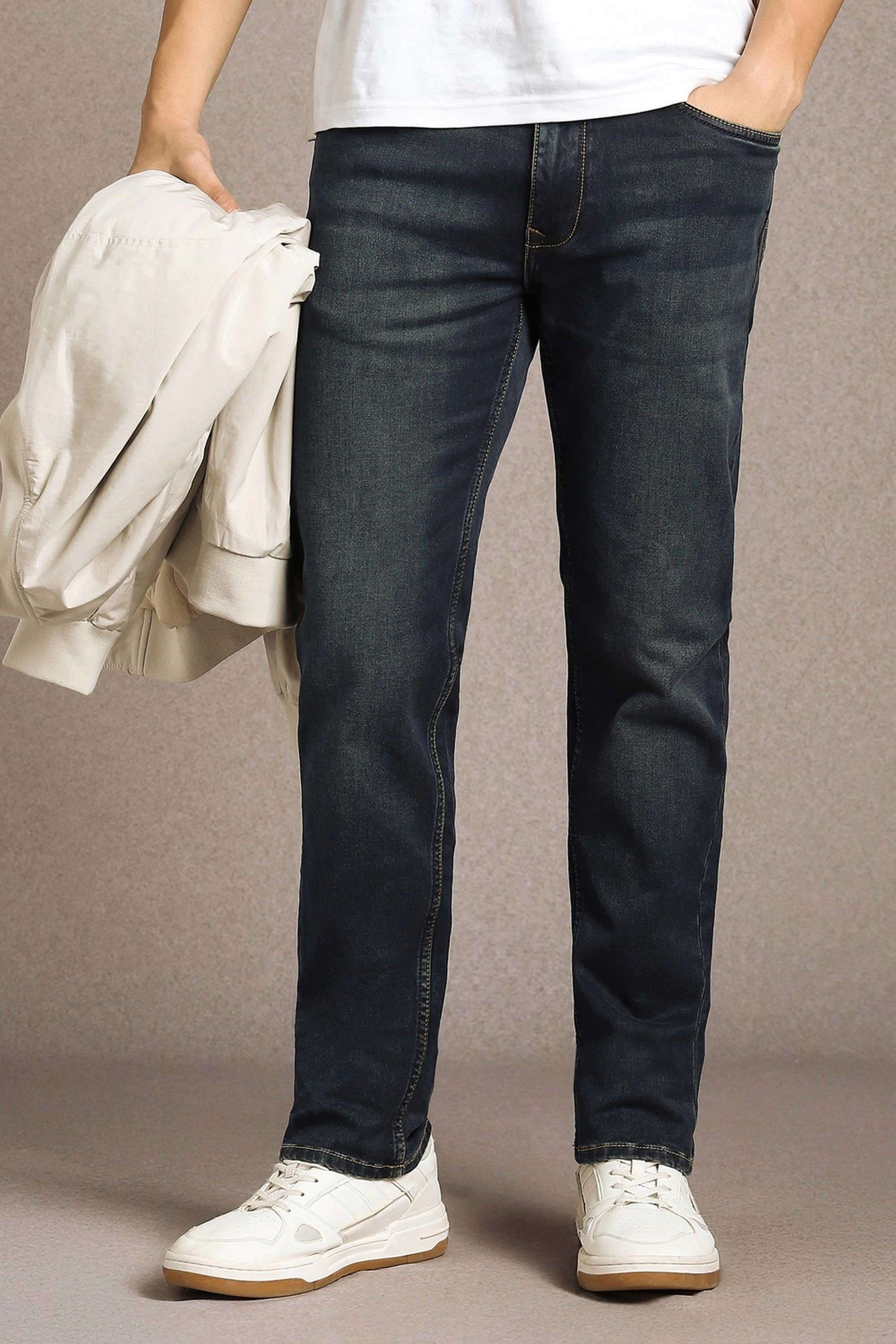 Solid-Cotton-Blend-Slim-Fit-Men-s-Jeans