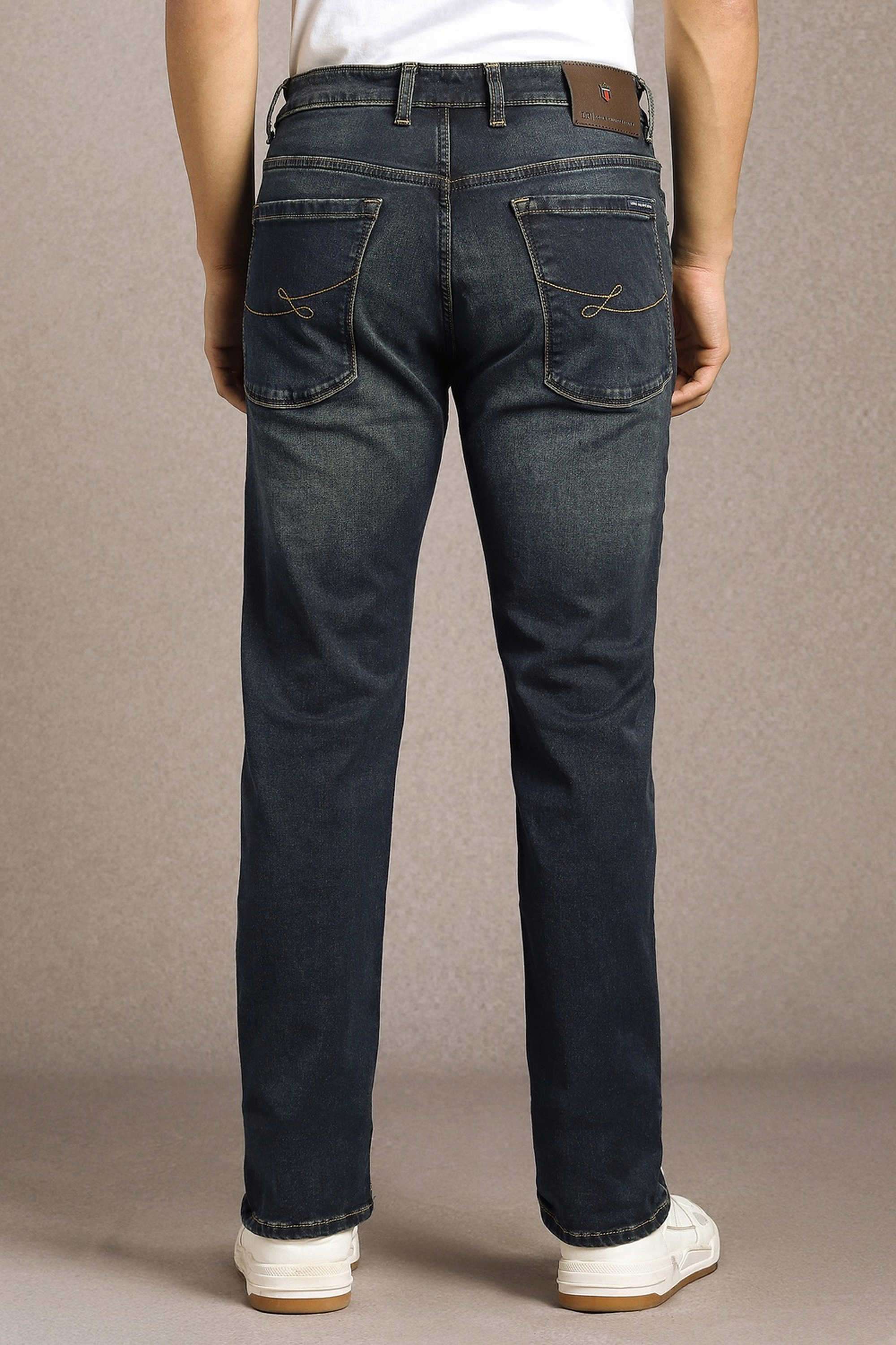 Solid-Cotton-Blend-Slim-Fit-Men-s-Jeans