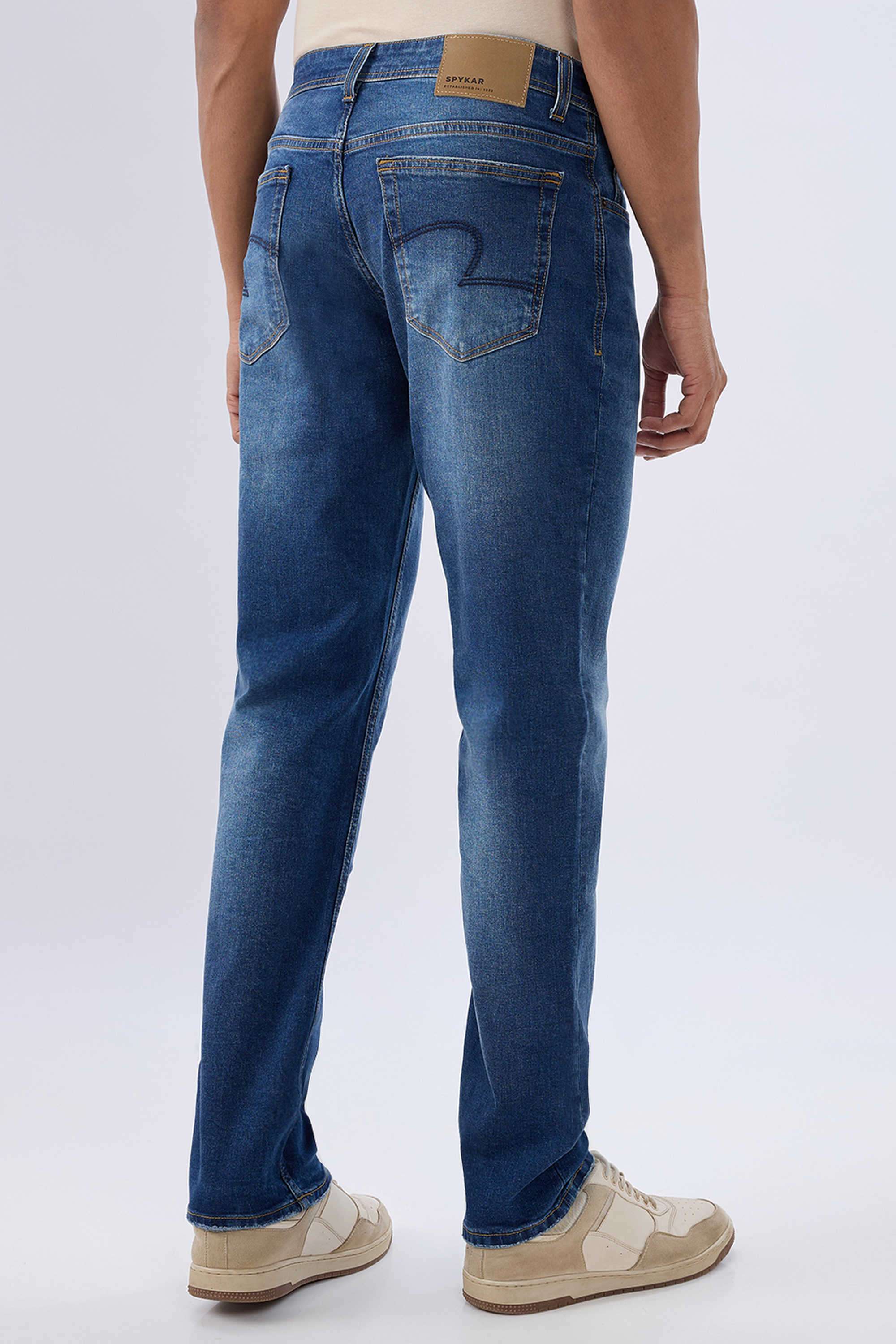 Light-Wash-Cotton-Relaxed-Fit-Men-Jeans