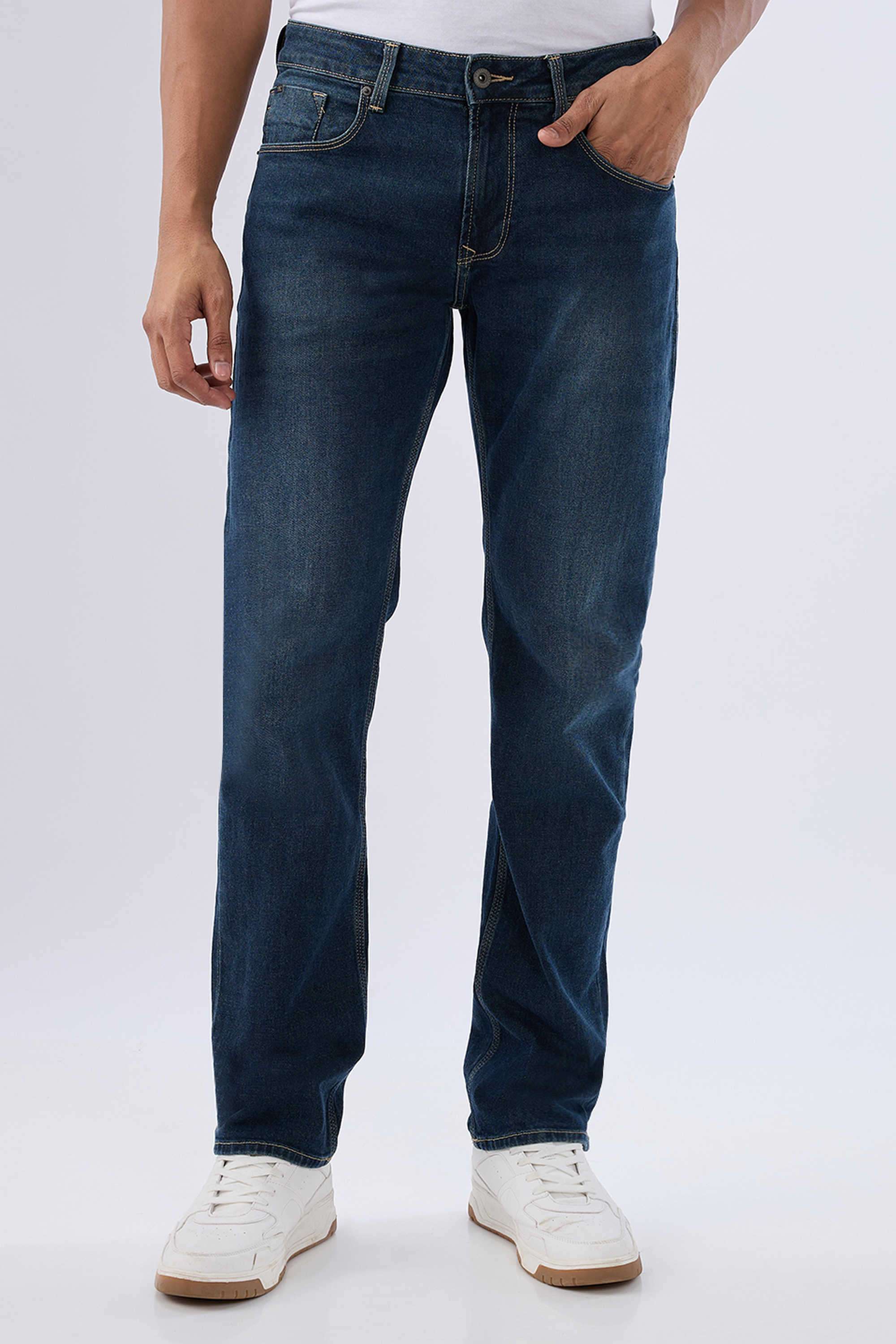 Light-Wash-Cotton-Relaxed-Fit-Men-Jeans