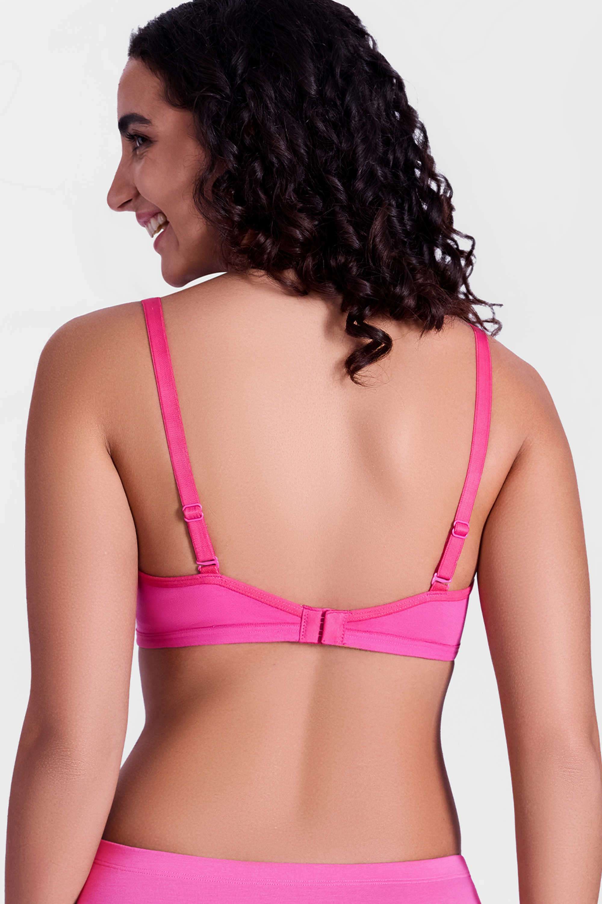 Non-Wired-Regular-Medium-Padded-Bra-Women-s-Bra