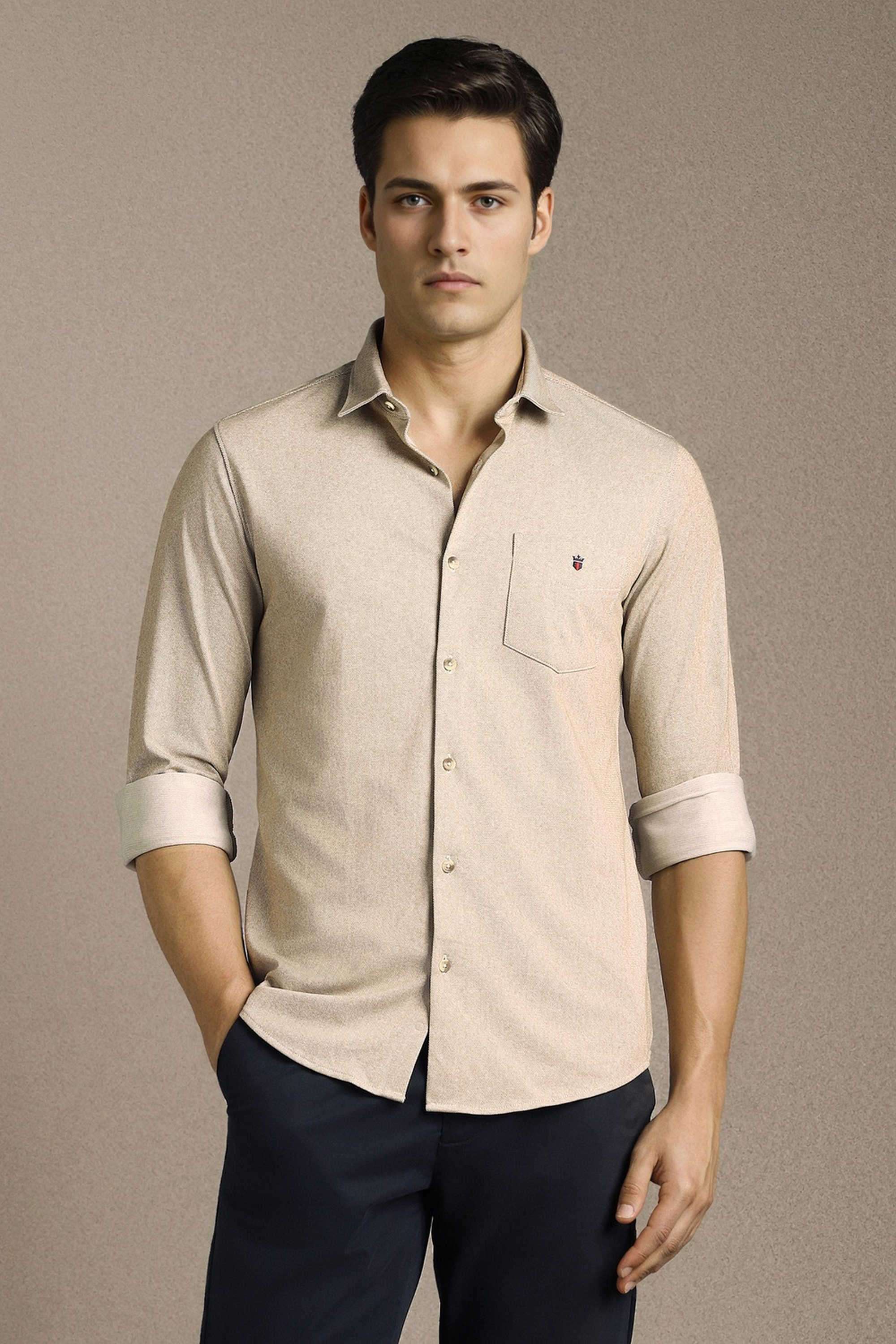Solid-Blended-Fabric-Slim-Fit-Men-Casual-Wear-Shirt