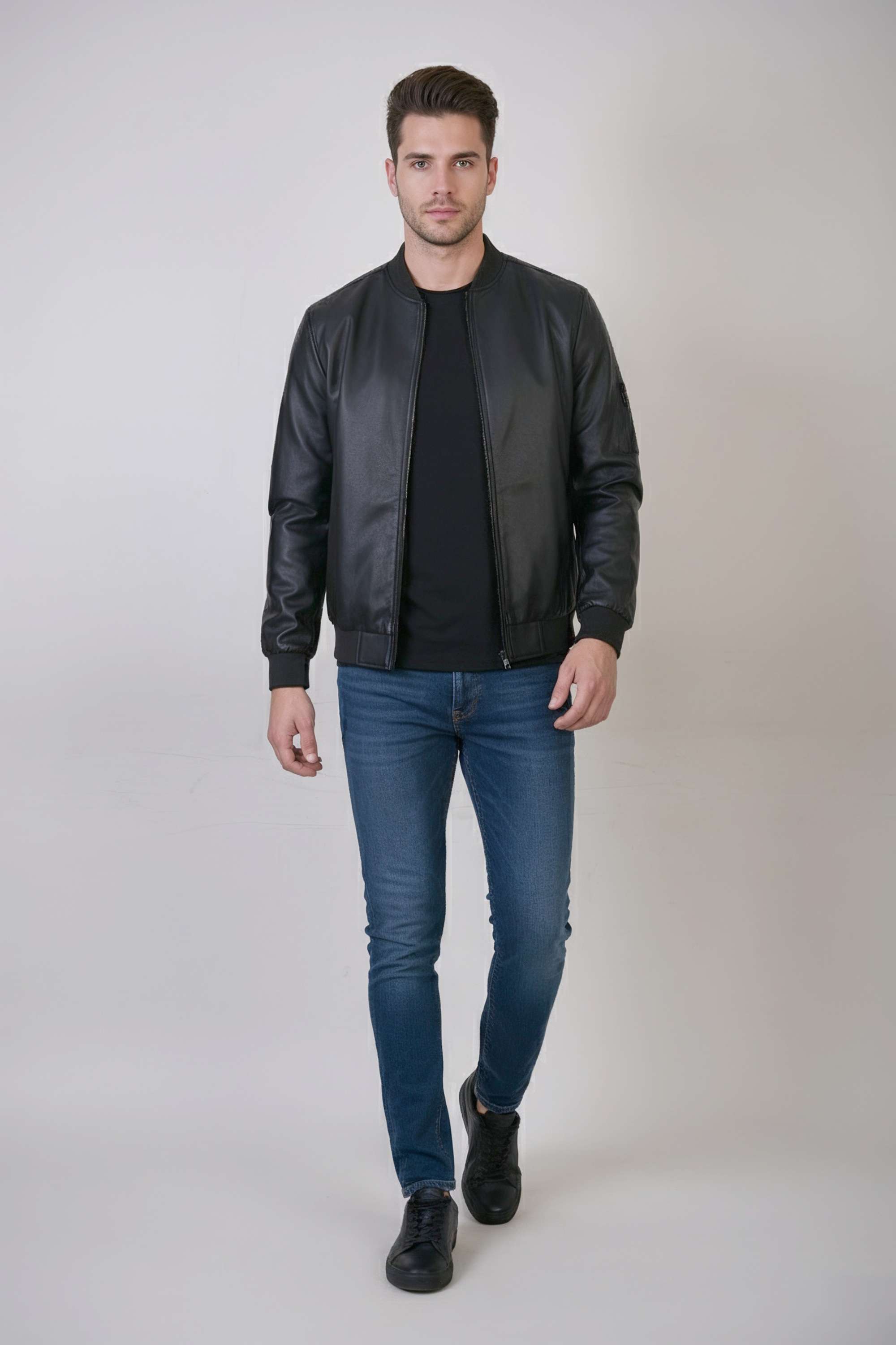 Polyester-Zipper-Regular-Fit-Men-s-Casual-Wear-Jacket
