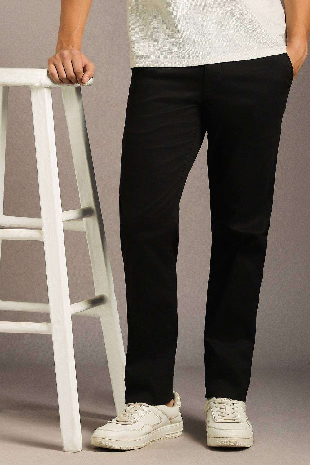 Solid-Cotton-Blend-Tapered-Fit-Men-s-Trousers