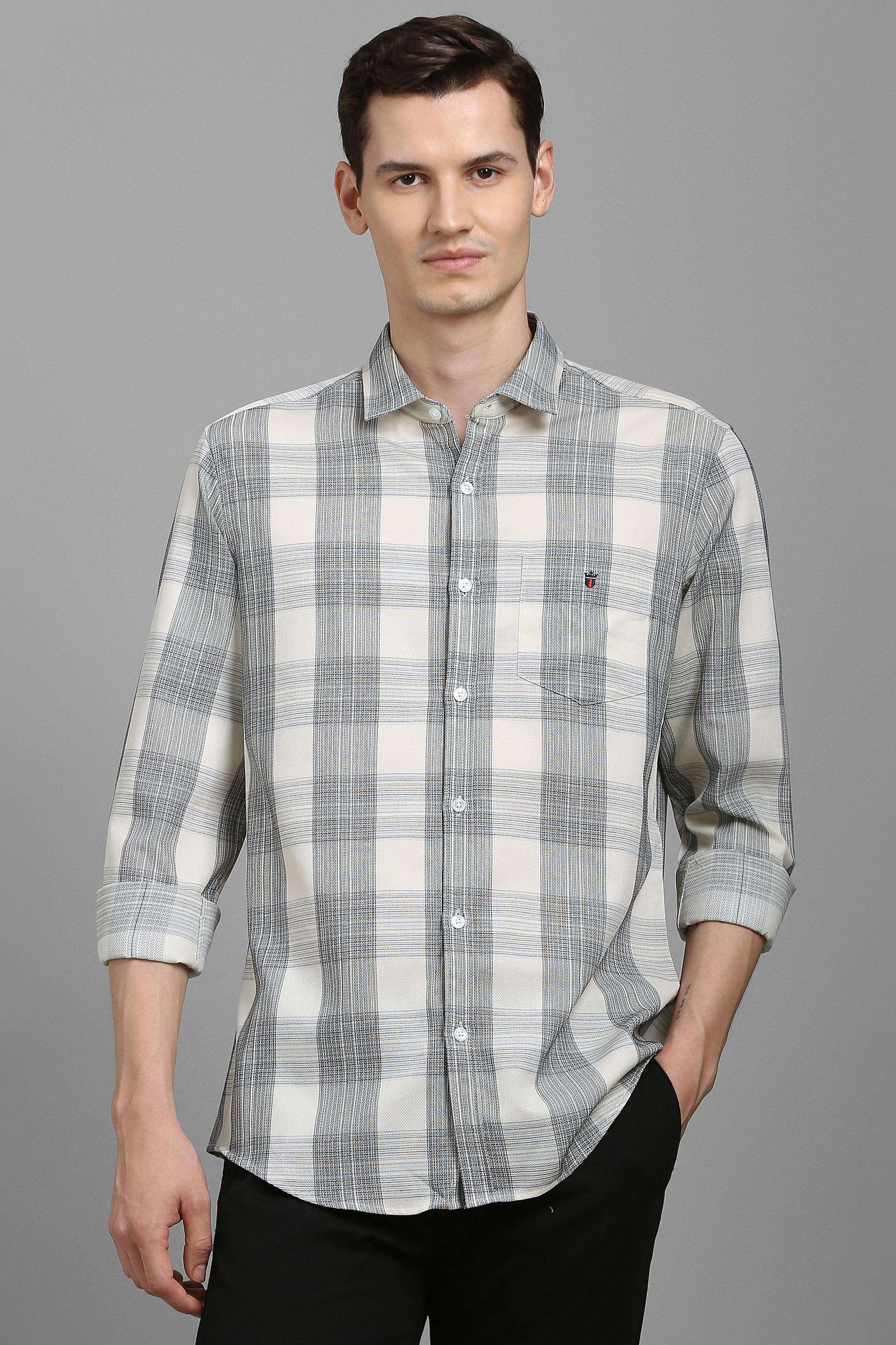 Checks-Cotton-Slim-Fit-Men-Casual-Shirt
