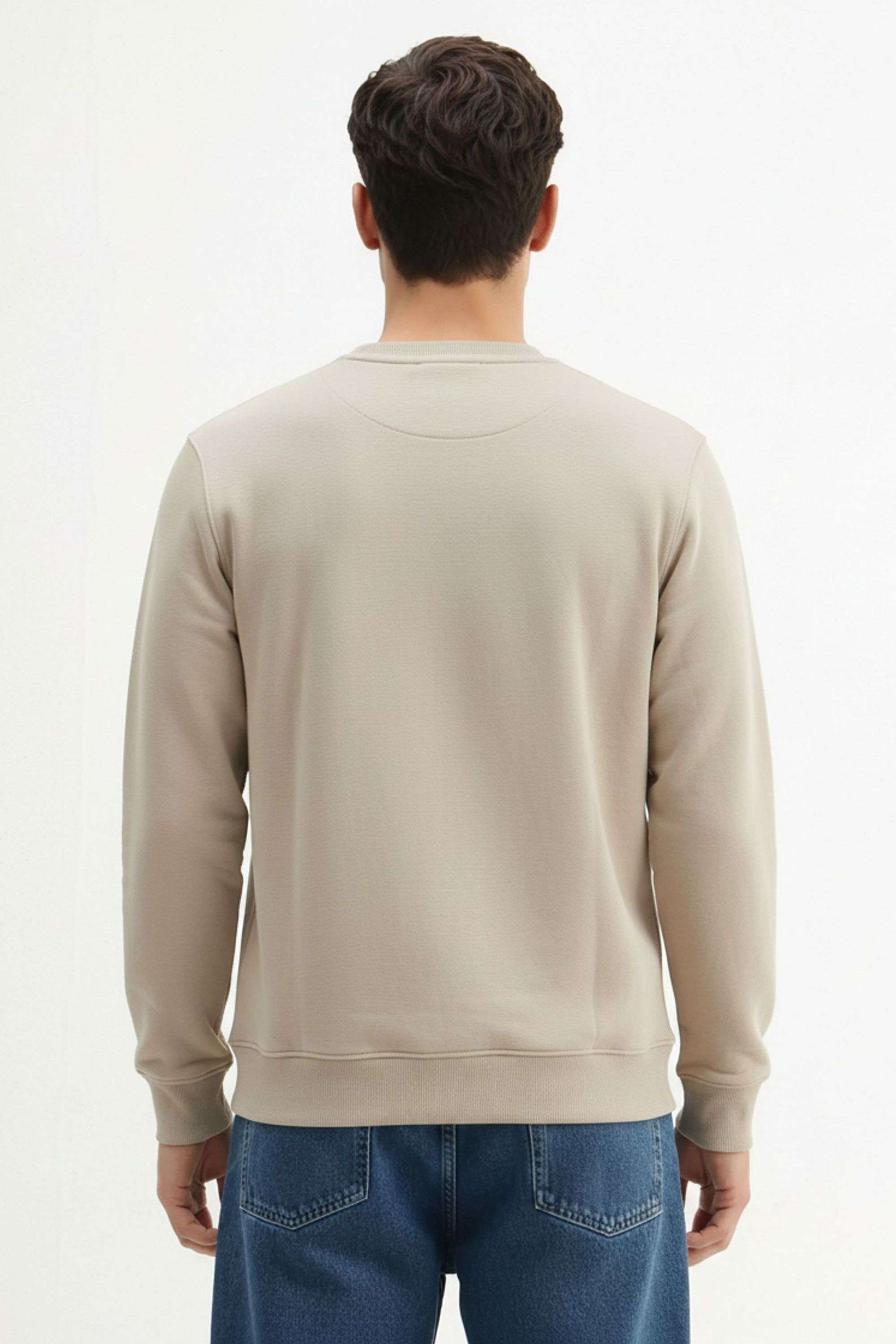 Solid-Blended-Fabric-Regular-Fit-Men-s-Sweatshirt
