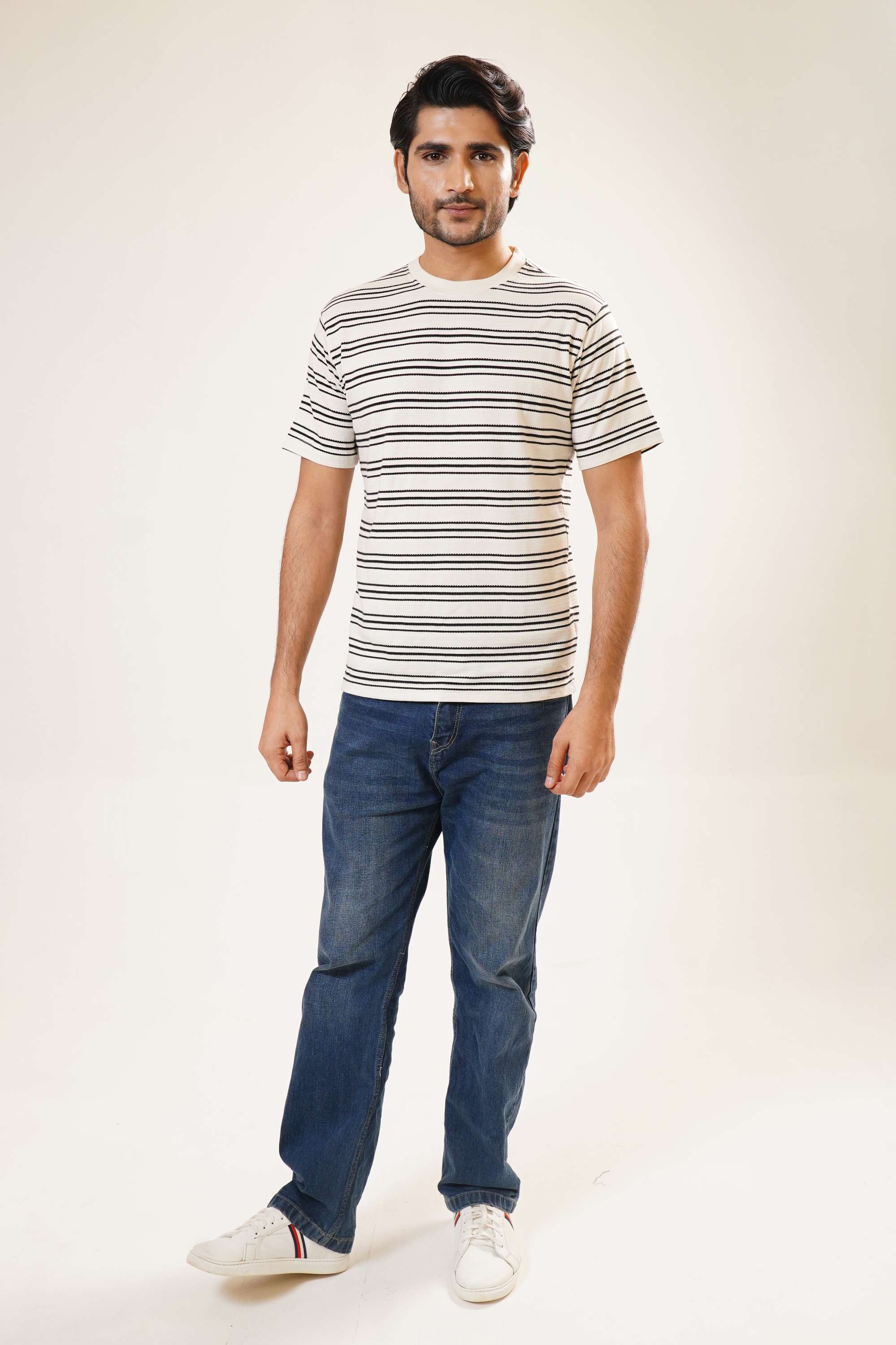 Stripes-Blended-Fabric-Round-Neck-Men-Casual-Wear-T-Shirt