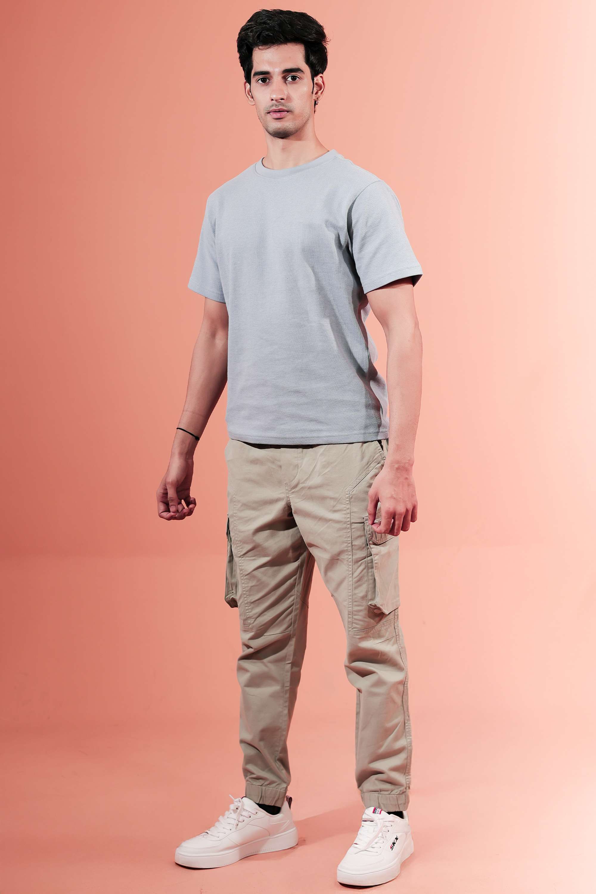 Solid-Blended-Fabric-Men-Casual-Wear-Relaxed-Fit-T-Shirt