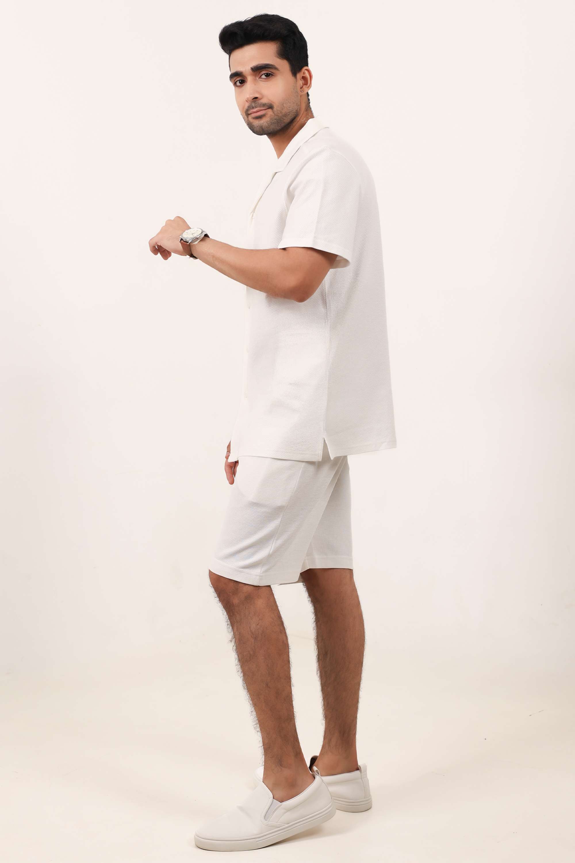 Textured-Collared-Cotton-Men-s-Casual-Wear-Shirt