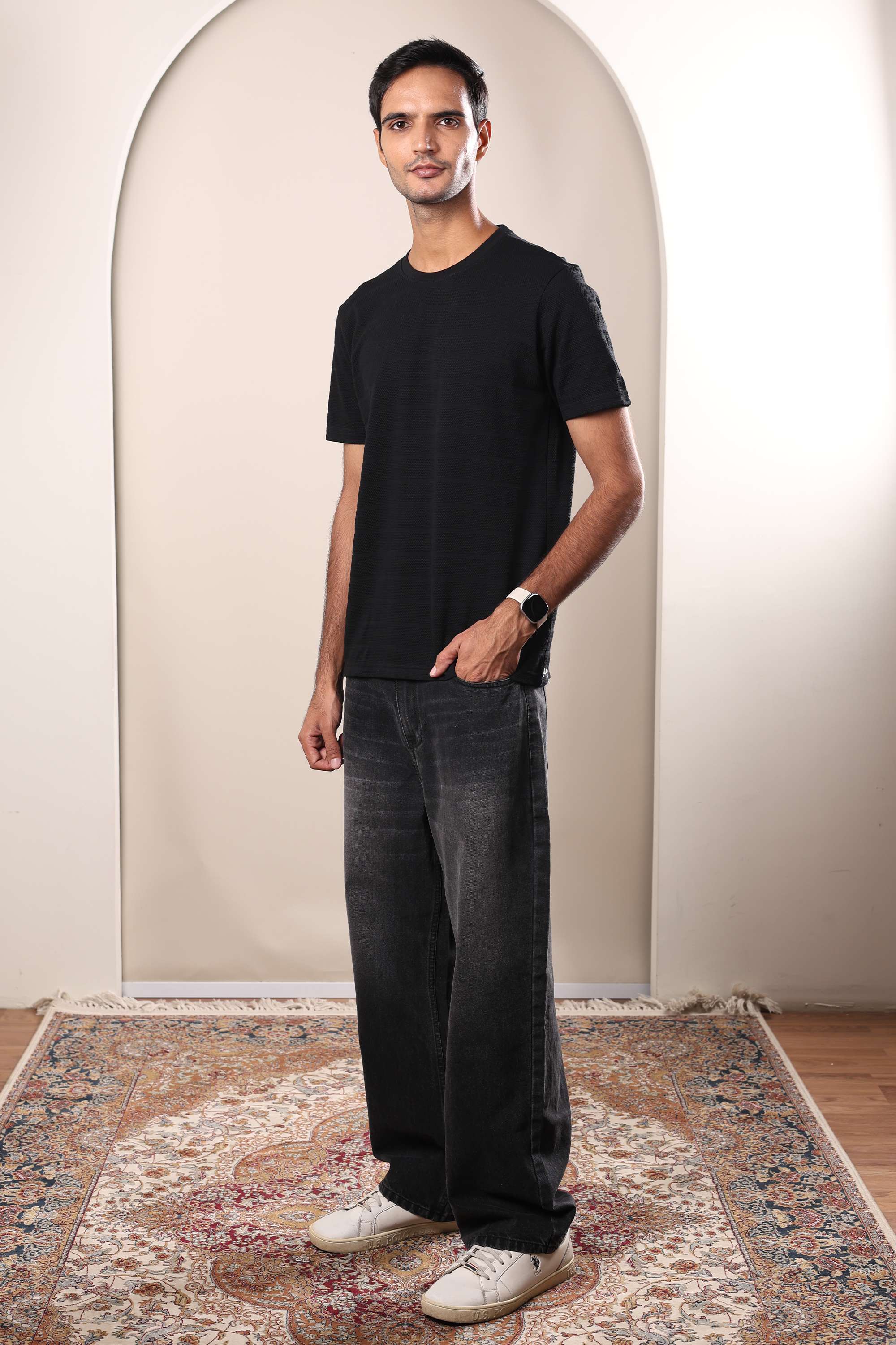 Solid-Cotton-Round-Neck-Men-s-T-Shirt