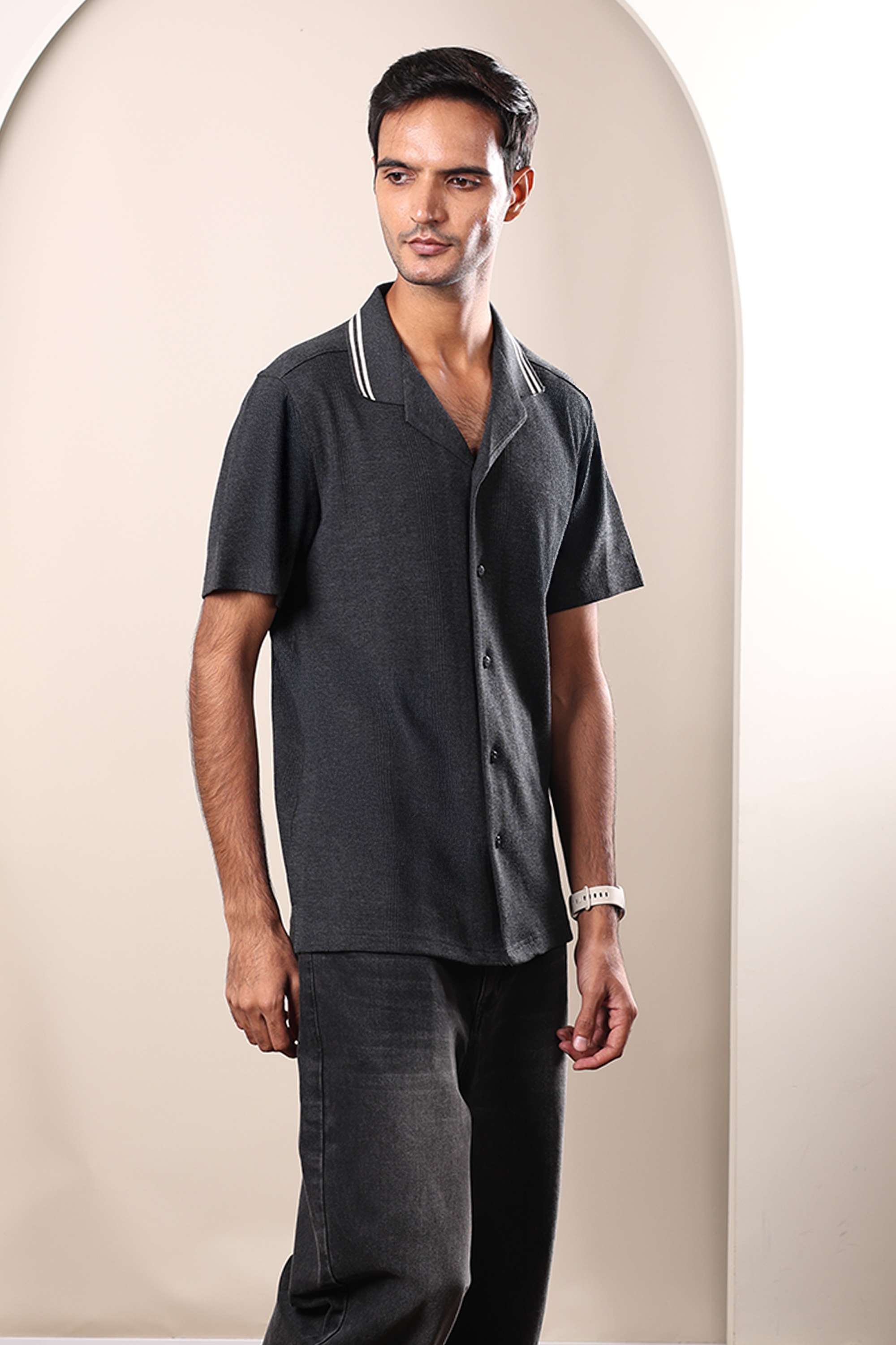Solid-Cotton-Blend-Regular-Fit-Men-s-Shirt