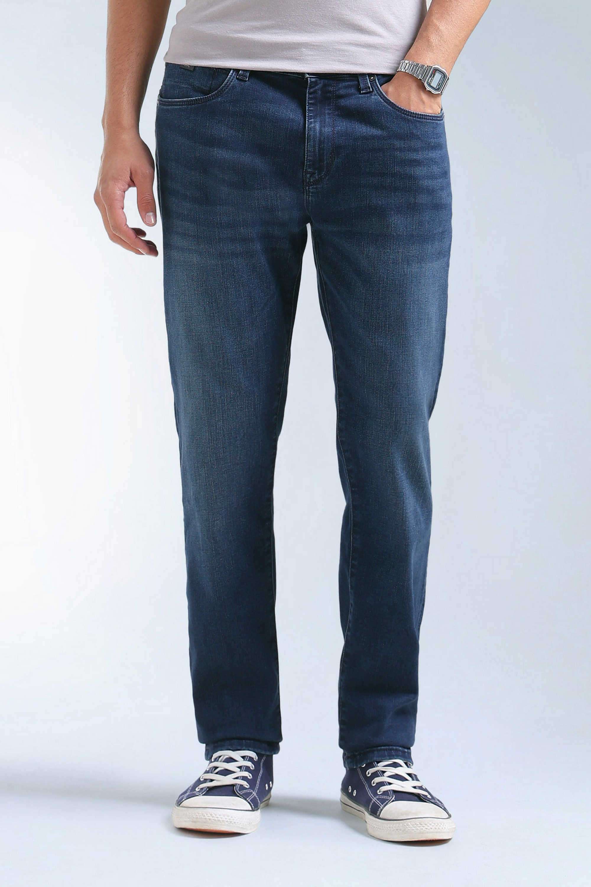 Solid-Cotton-Blend-Tapered-Fit-Men-s-Jeans