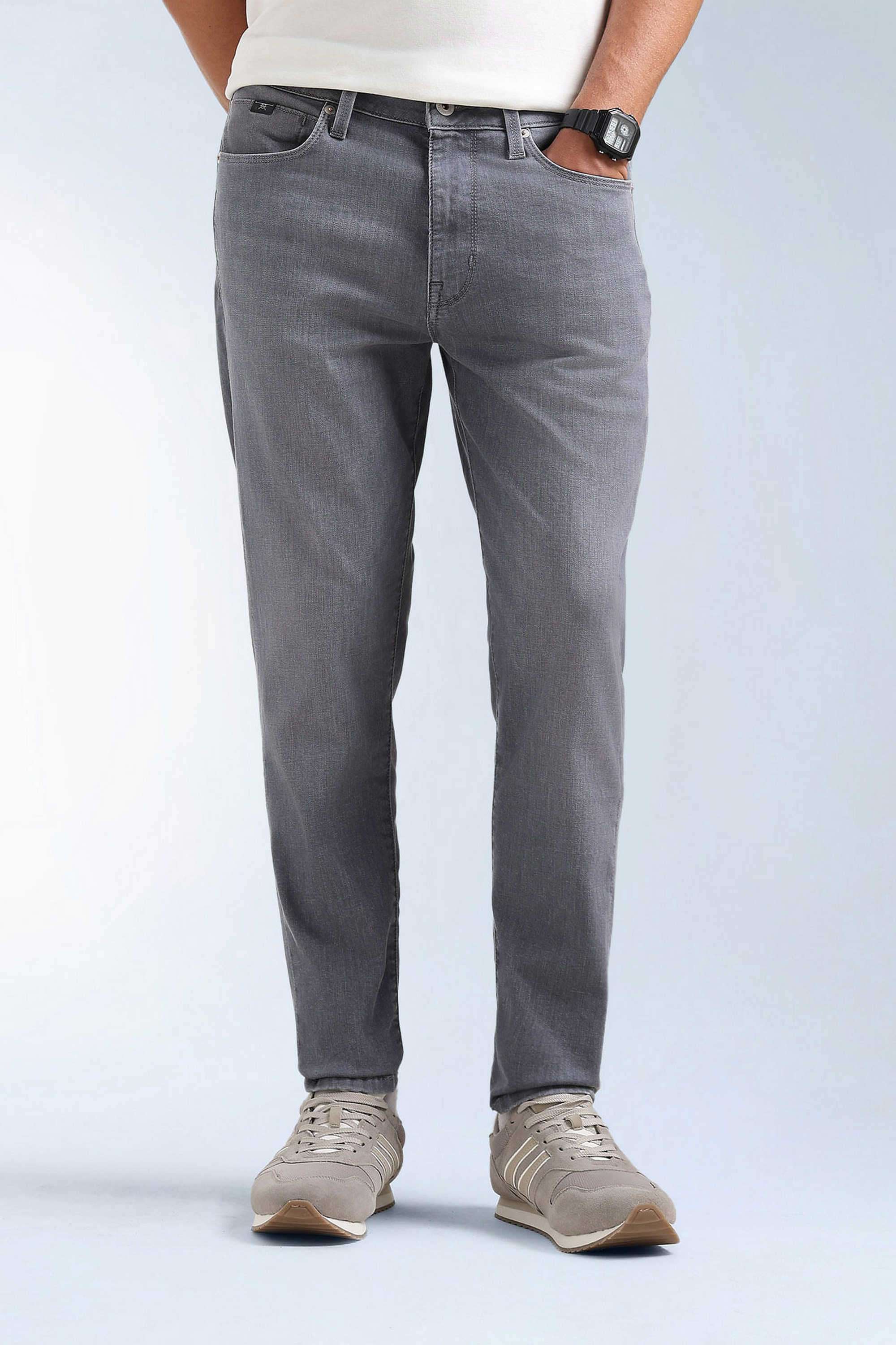 Solid-Polyester-Blend-Tapered-Fit-Men-s-Jeans