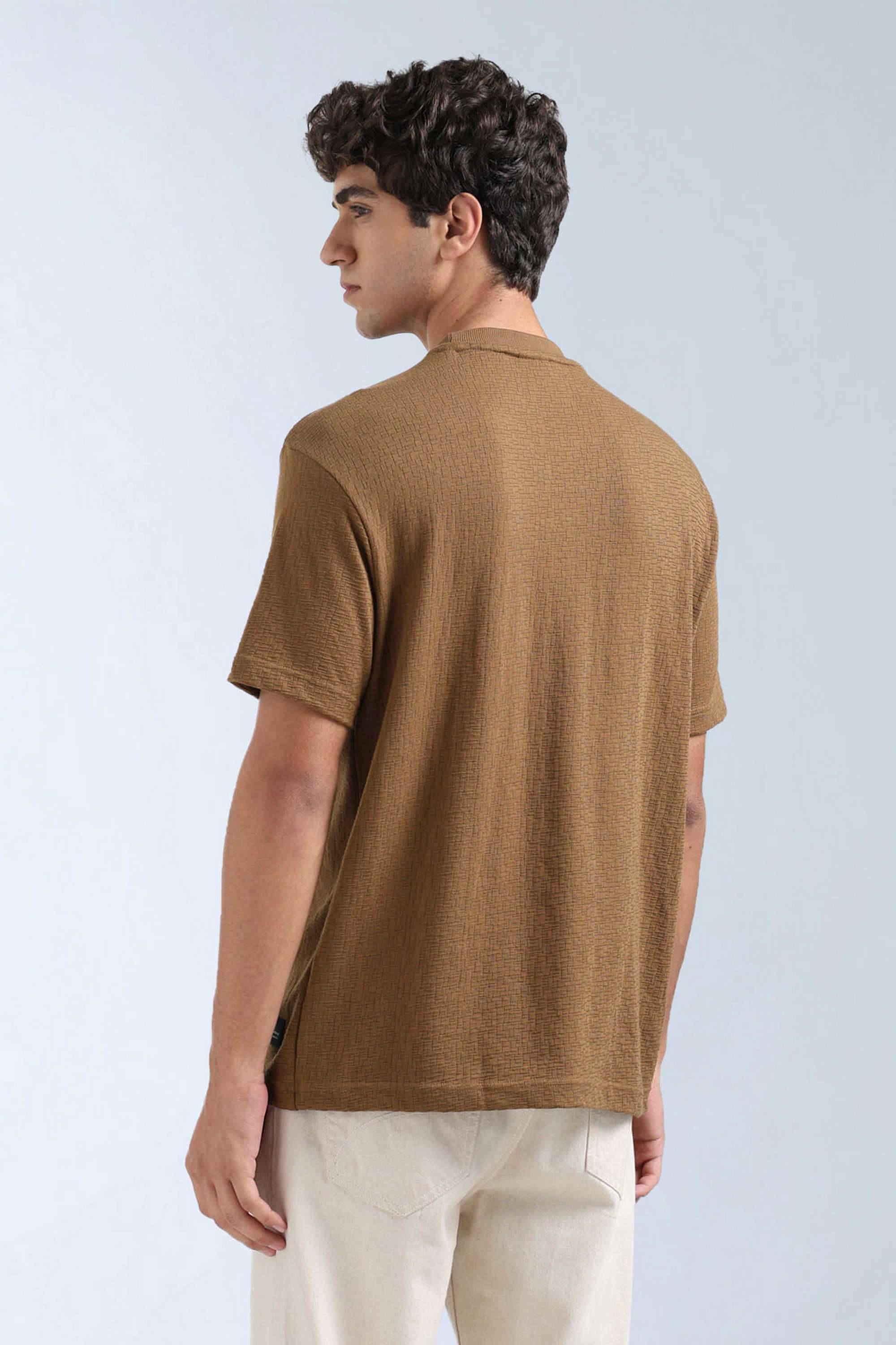 Textured-Cotton-Blend-Round-Neck-Men-s-T-Shirt