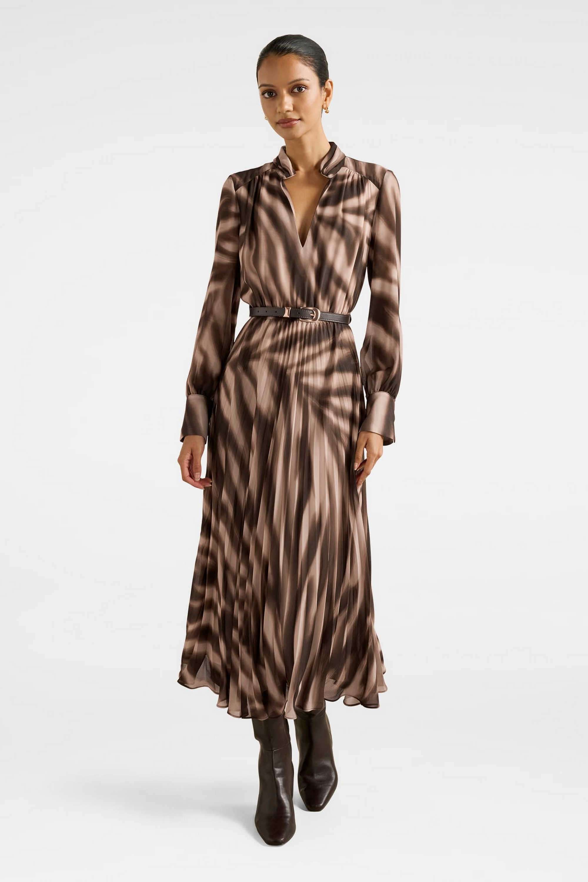 Abstract-Polyester-Collared-Women-s-Dress