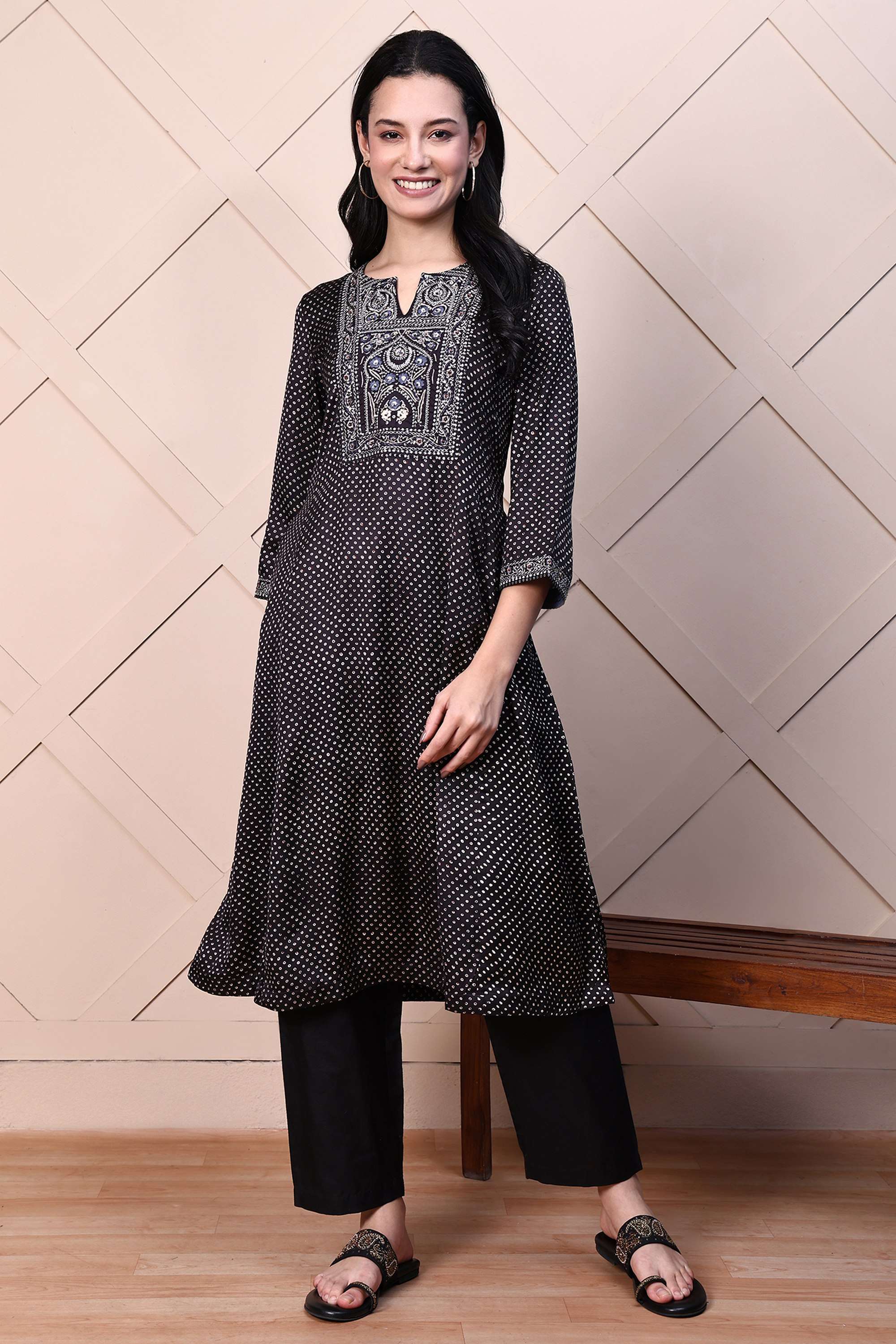 Printed-Satin-Round-Neck-Women-s-Ethnic-Kurta