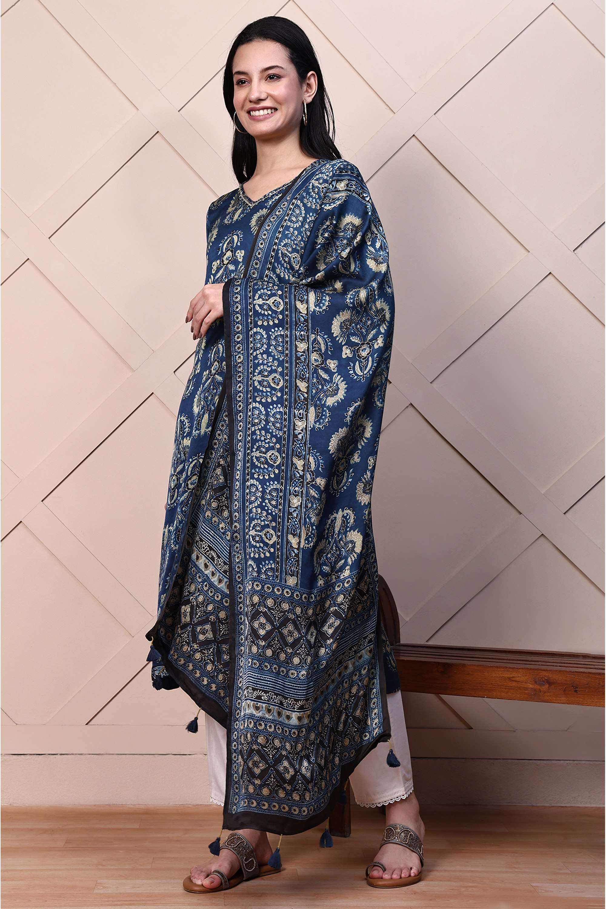 Printed-Satin-Woven-Women-s-Dupatta