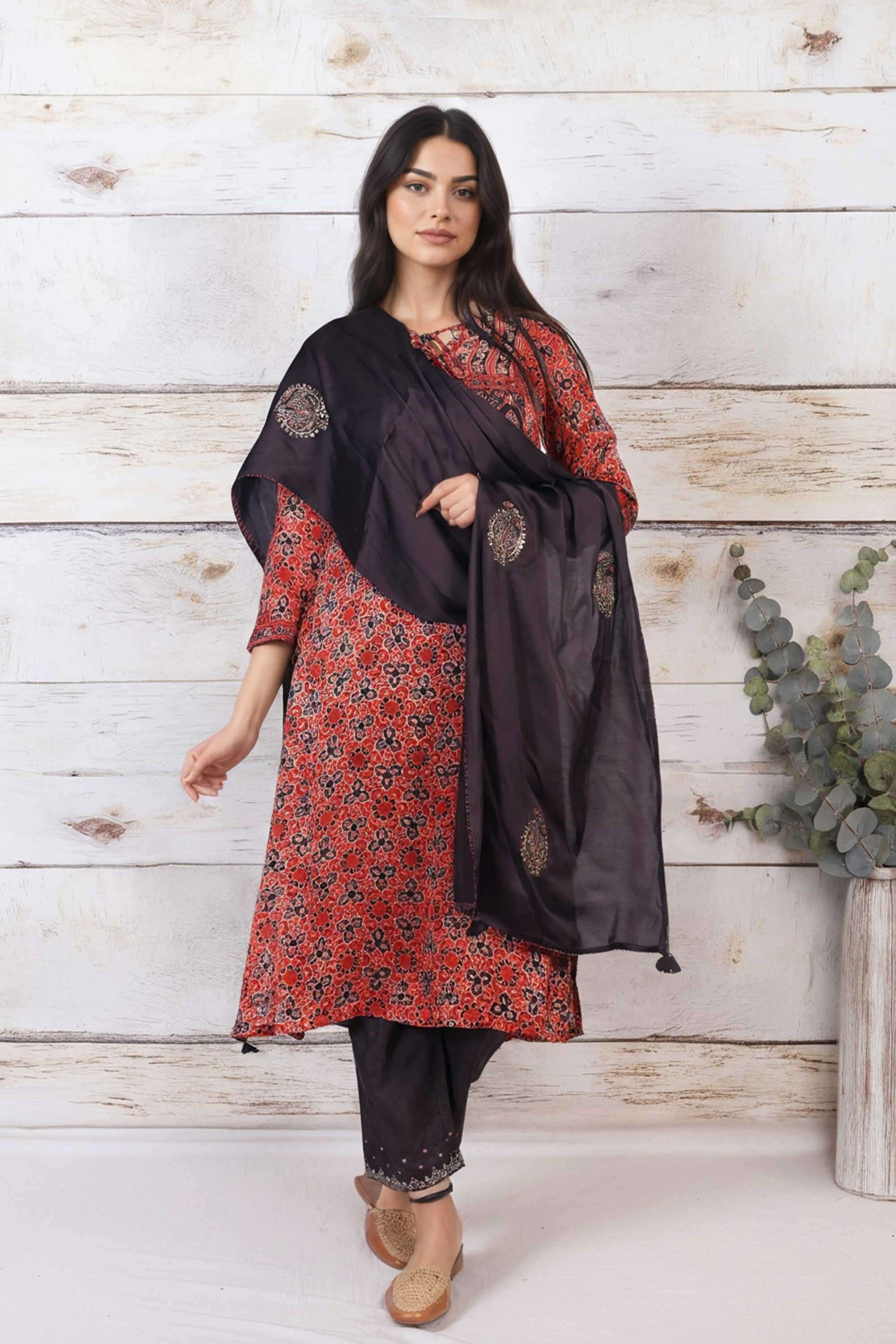 Embroidered-Blended-Fabric-Woven-Women-s-Dupatta
