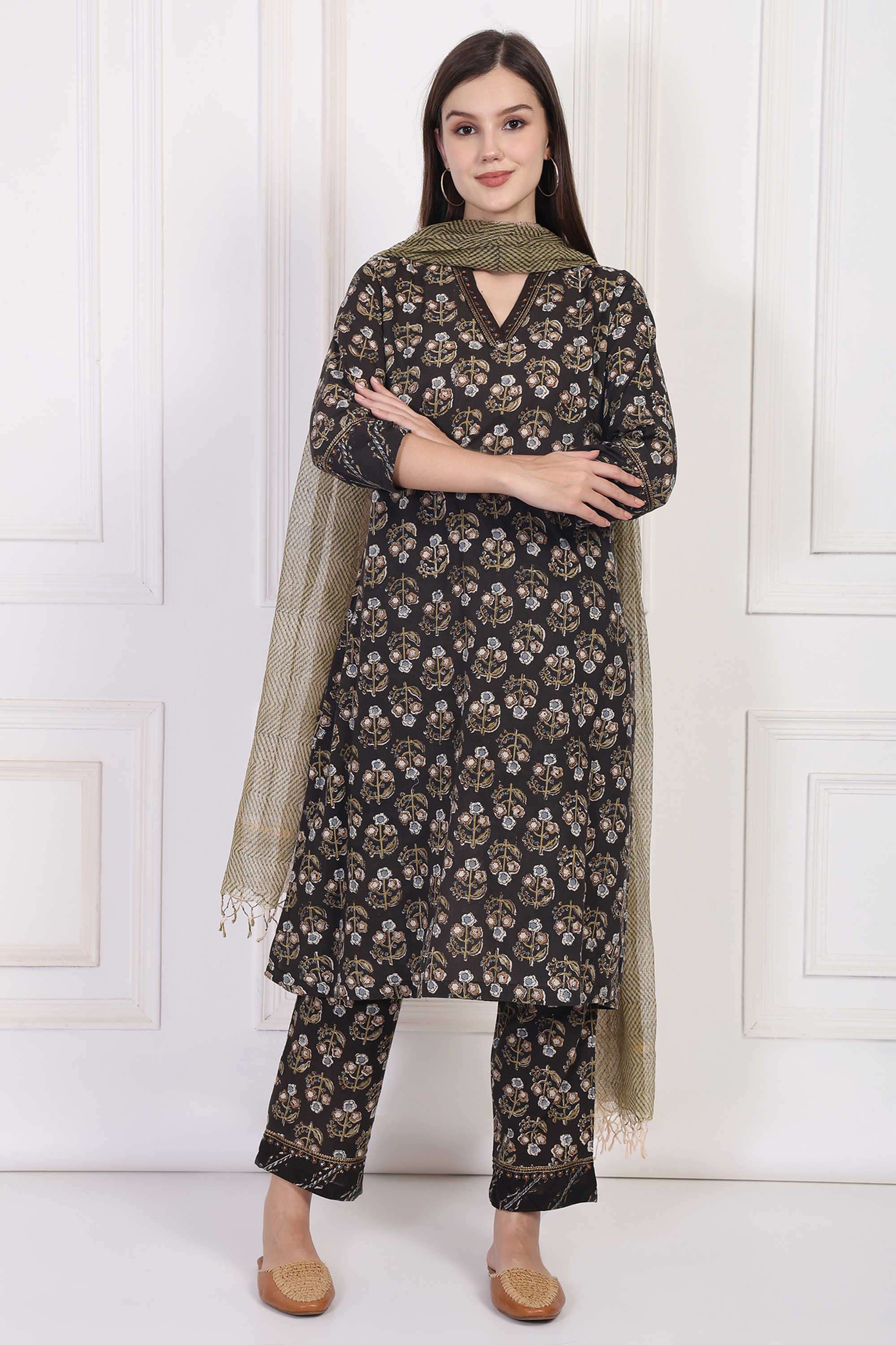 Block-Print-Cotton-Women-s-Festive-Wear-Kurta-Set