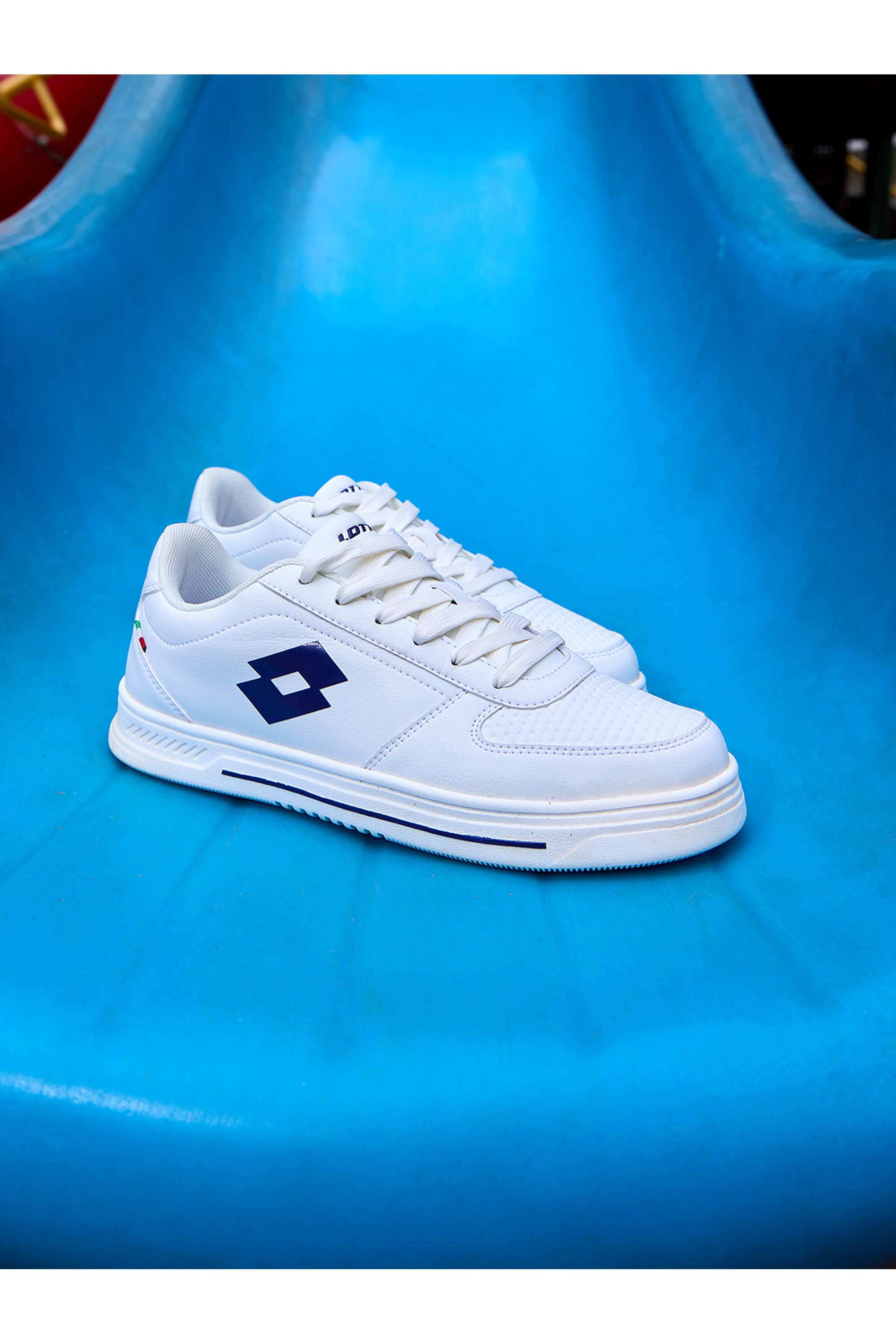 Strada-Synthetic-leather-Low-Tops-Lace-Up-Women-s-Sneakers