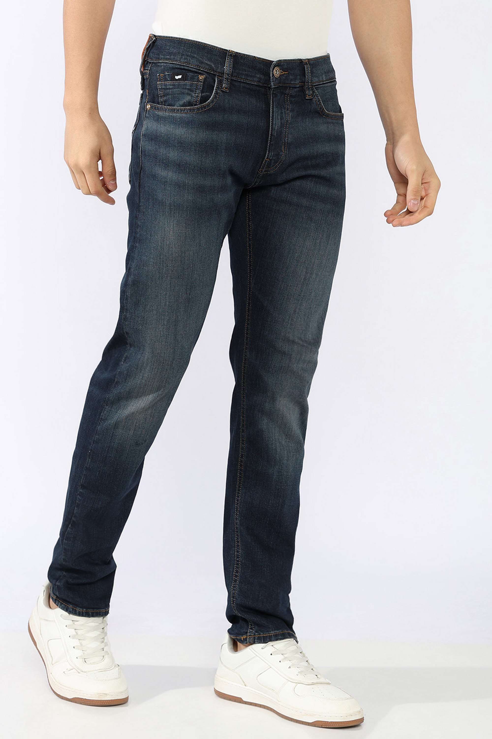 Solid-Blended-Fabric-Straight-Fit-Men-s-Jeans
