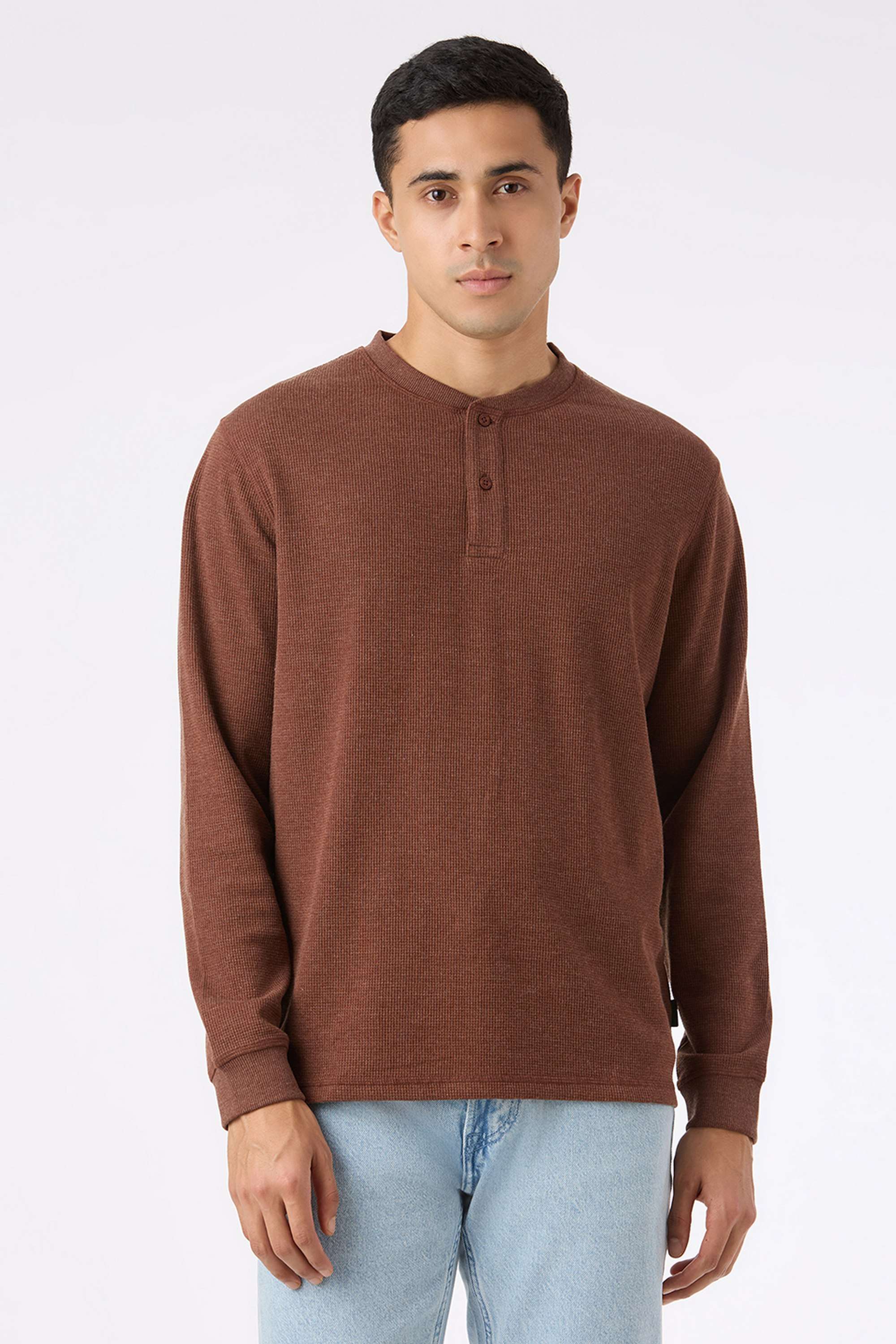 Textured-Cotton-Blend-Regular-Fit-Men-T-Shirt