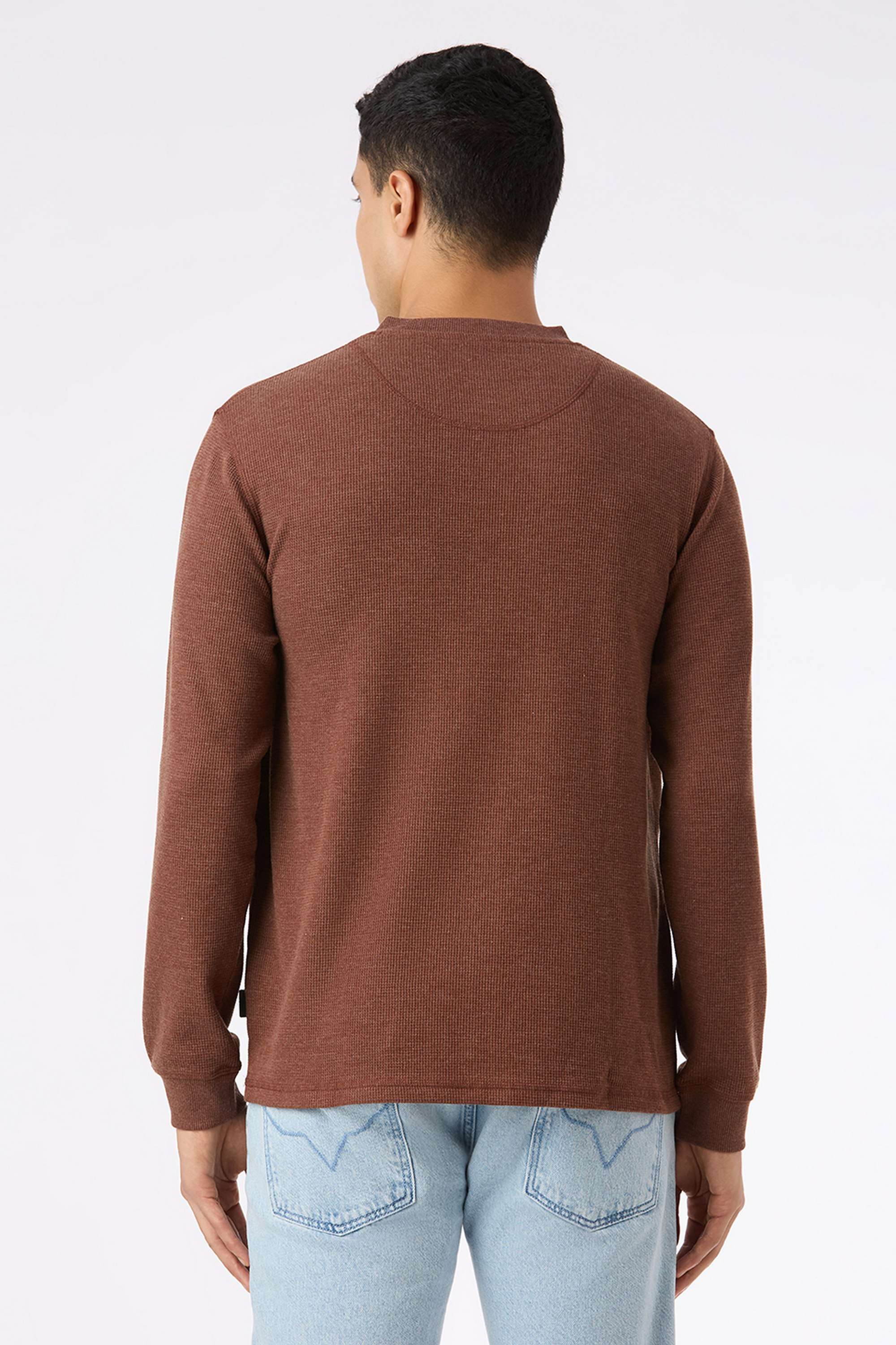 Textured-Cotton-Blend-Regular-Fit-Men-T-Shirt