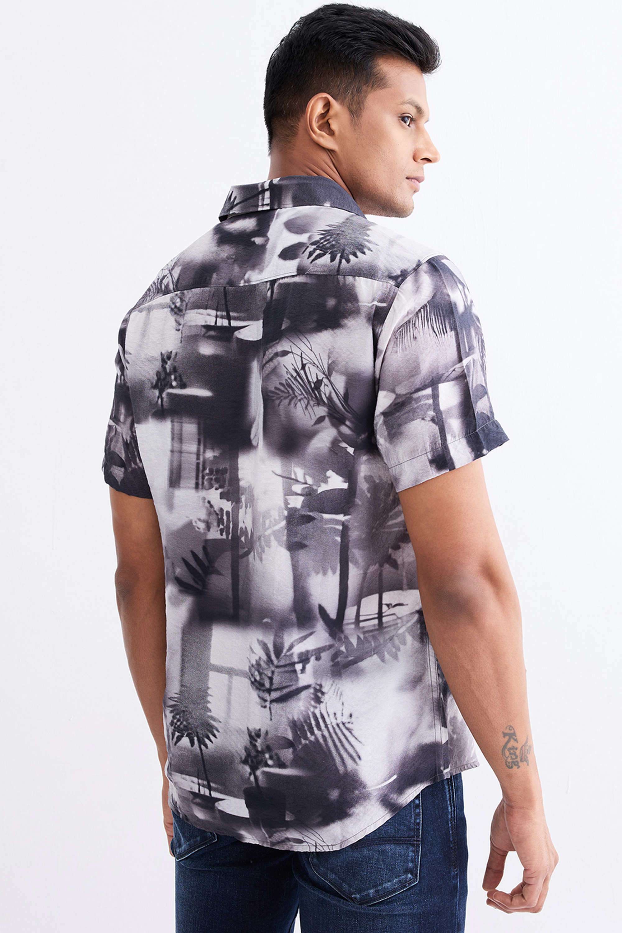 Abstract-Nylon-Slim-Fit-Men-s-Casual-Shirt