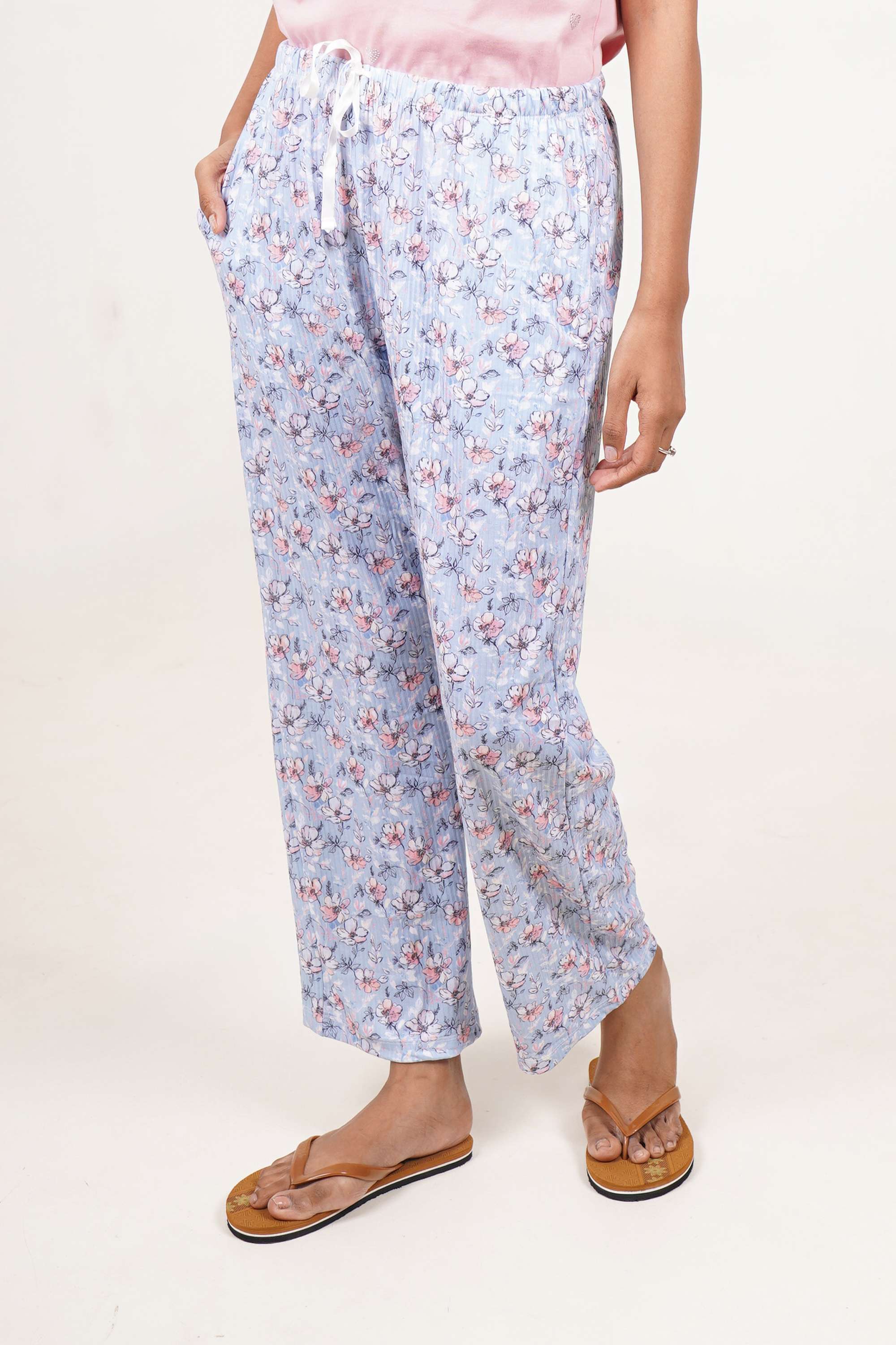 Printed-Polyester-Regular-Fit-Women-s-Pyjamas