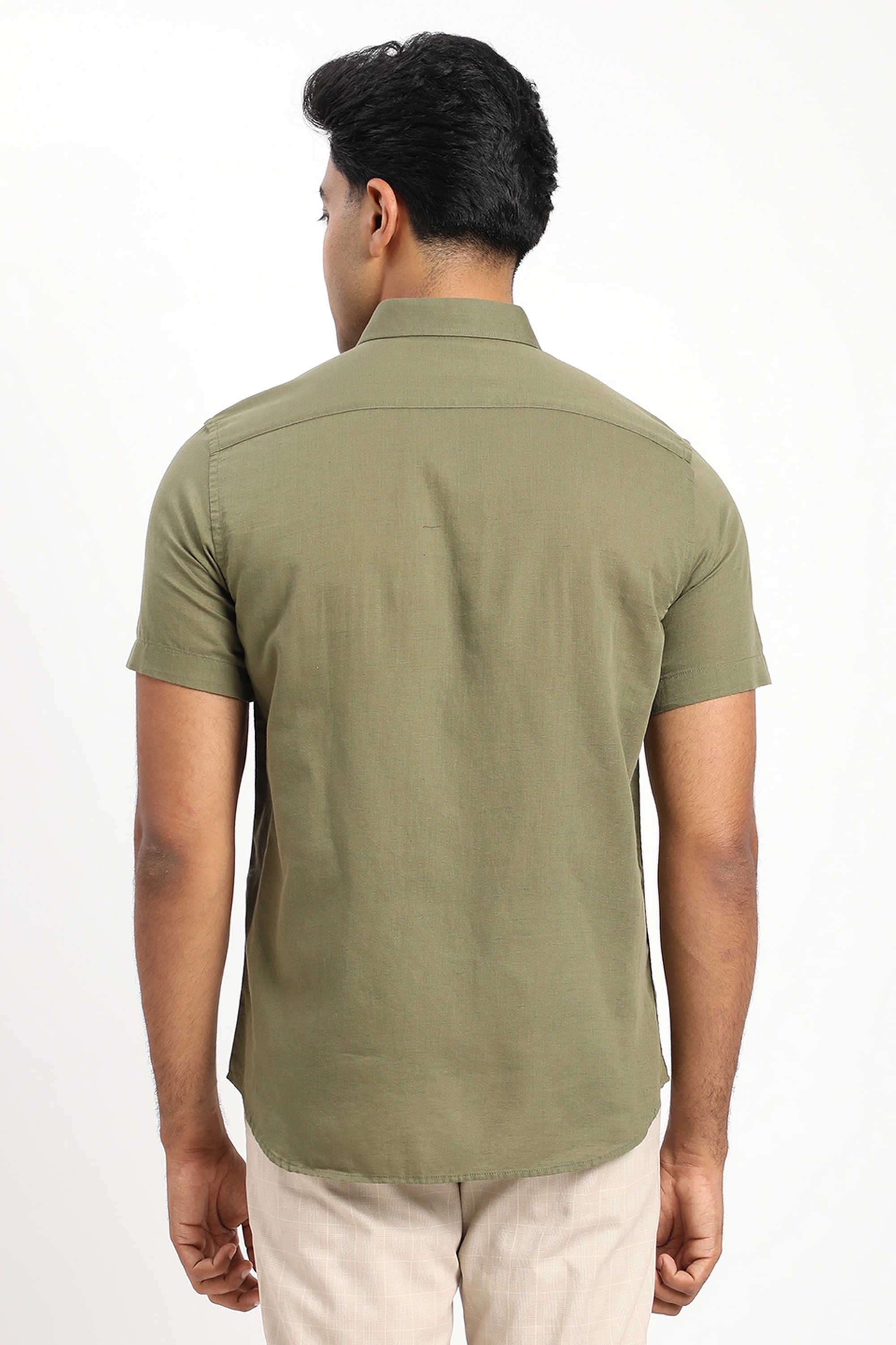 Solid-Cotton-Blend-Regular-Fit-Men-s-Casual-Shirt