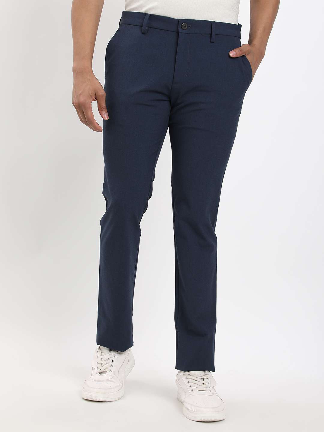 Solid-Blended-Fabric-Regular-Fit-Men-s-Casual-Trousers