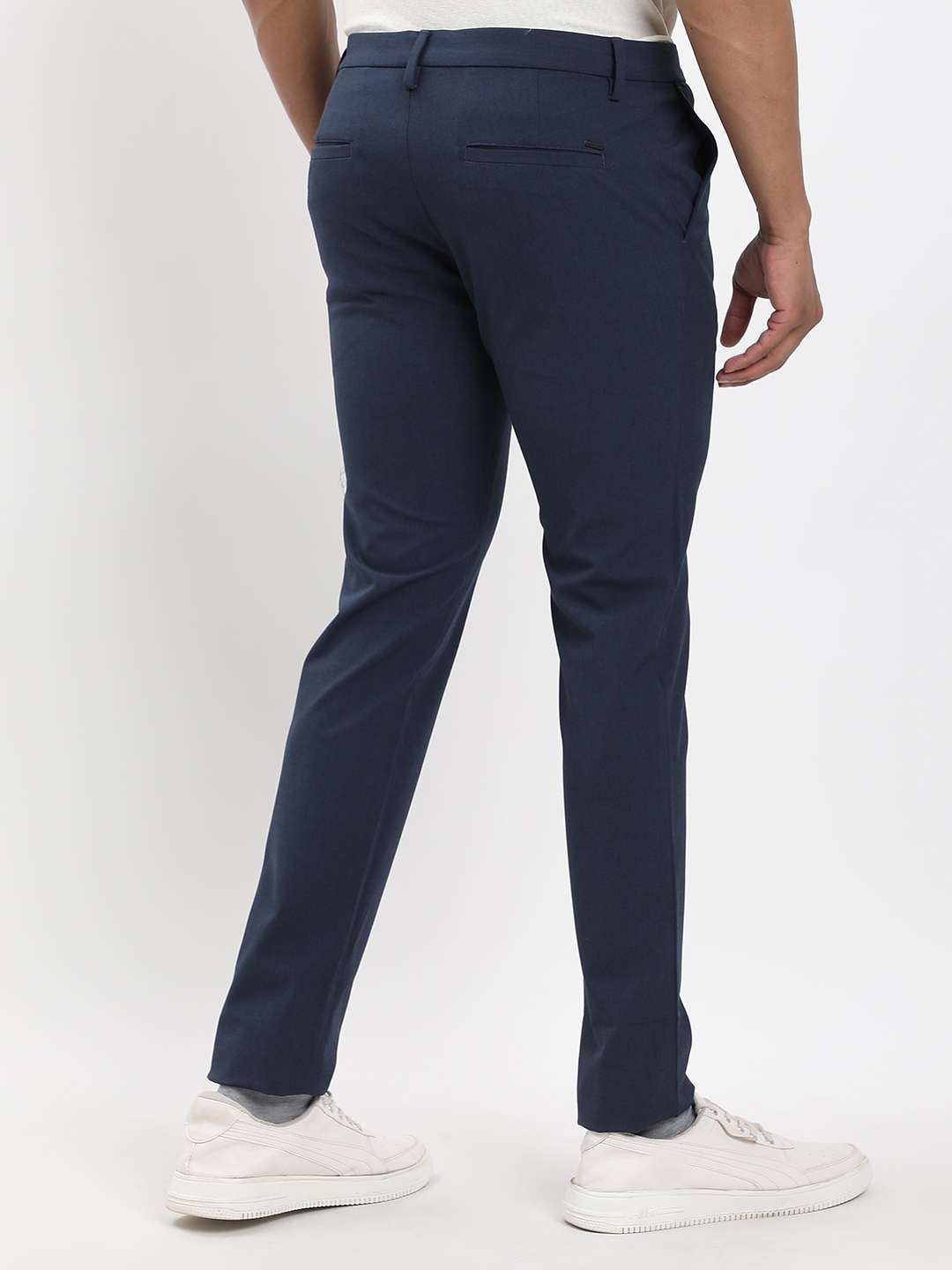 Solid-Blended-Fabric-Regular-Fit-Men-s-Casual-Trousers