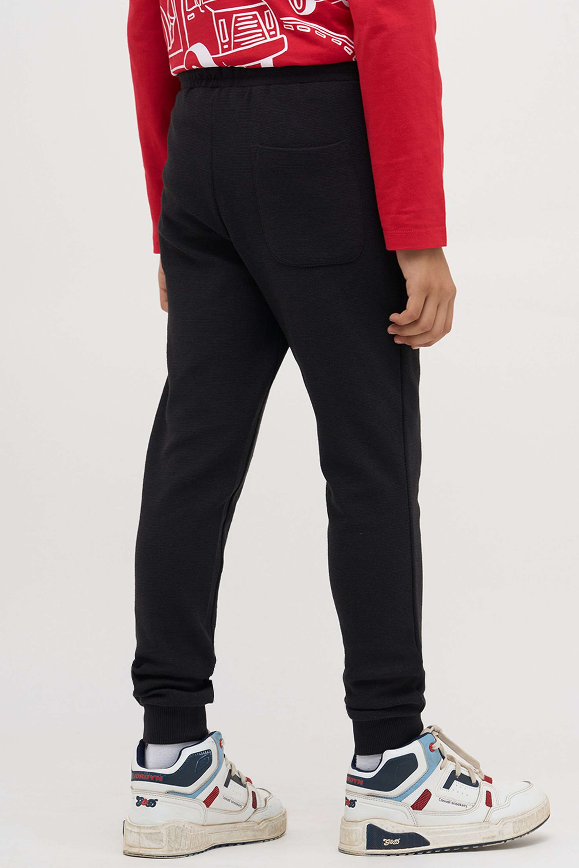 Solid-Cotton-Regular-Fit-Boys-Pants