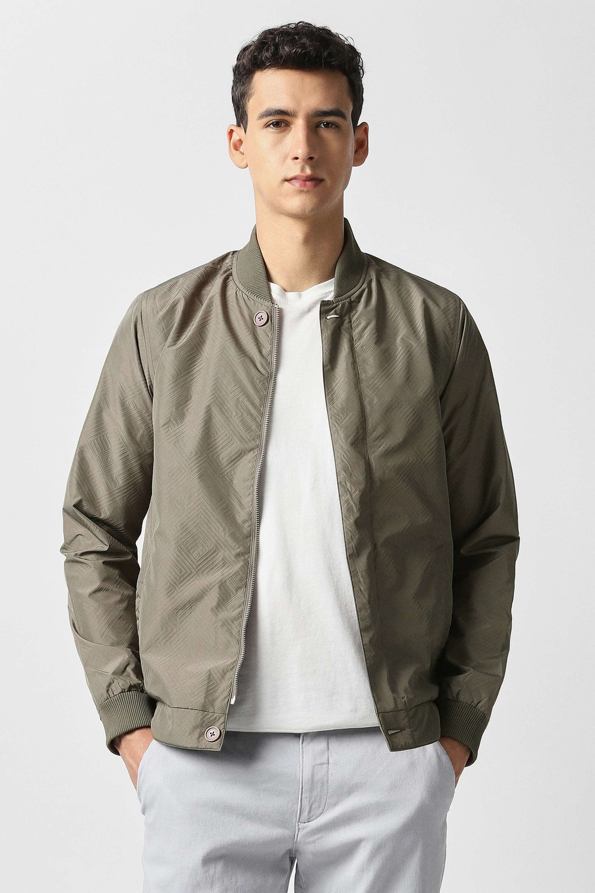Solid-Polyester-Skinny-Fit-Men-s-Jacket