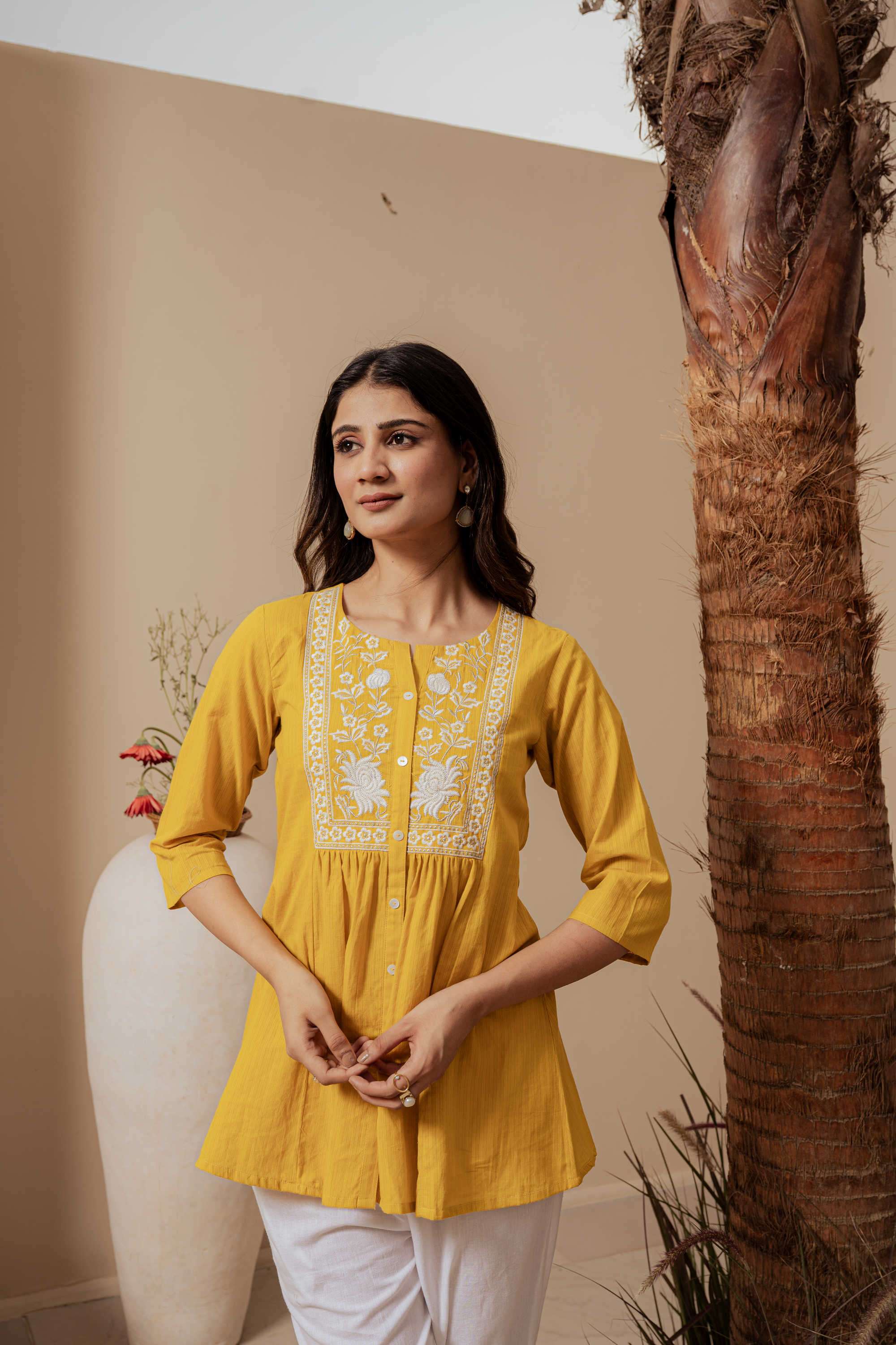 Embroidered-Cotton-Round-Neck-Women-s-Festive-Wear-Tunic