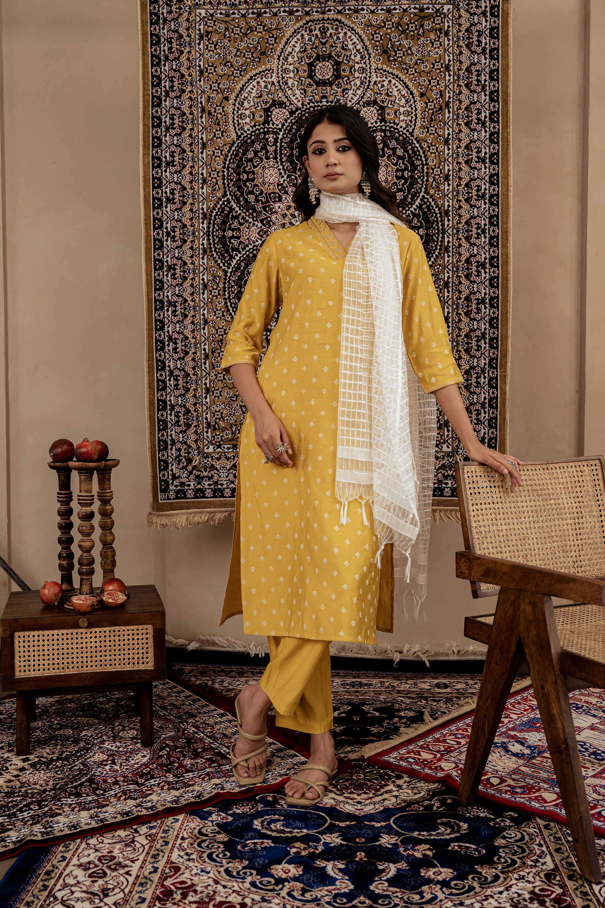 Embroidered-Blended-Fabric-V-Neck-Women-s-Festive-Wear-Kurta-Set