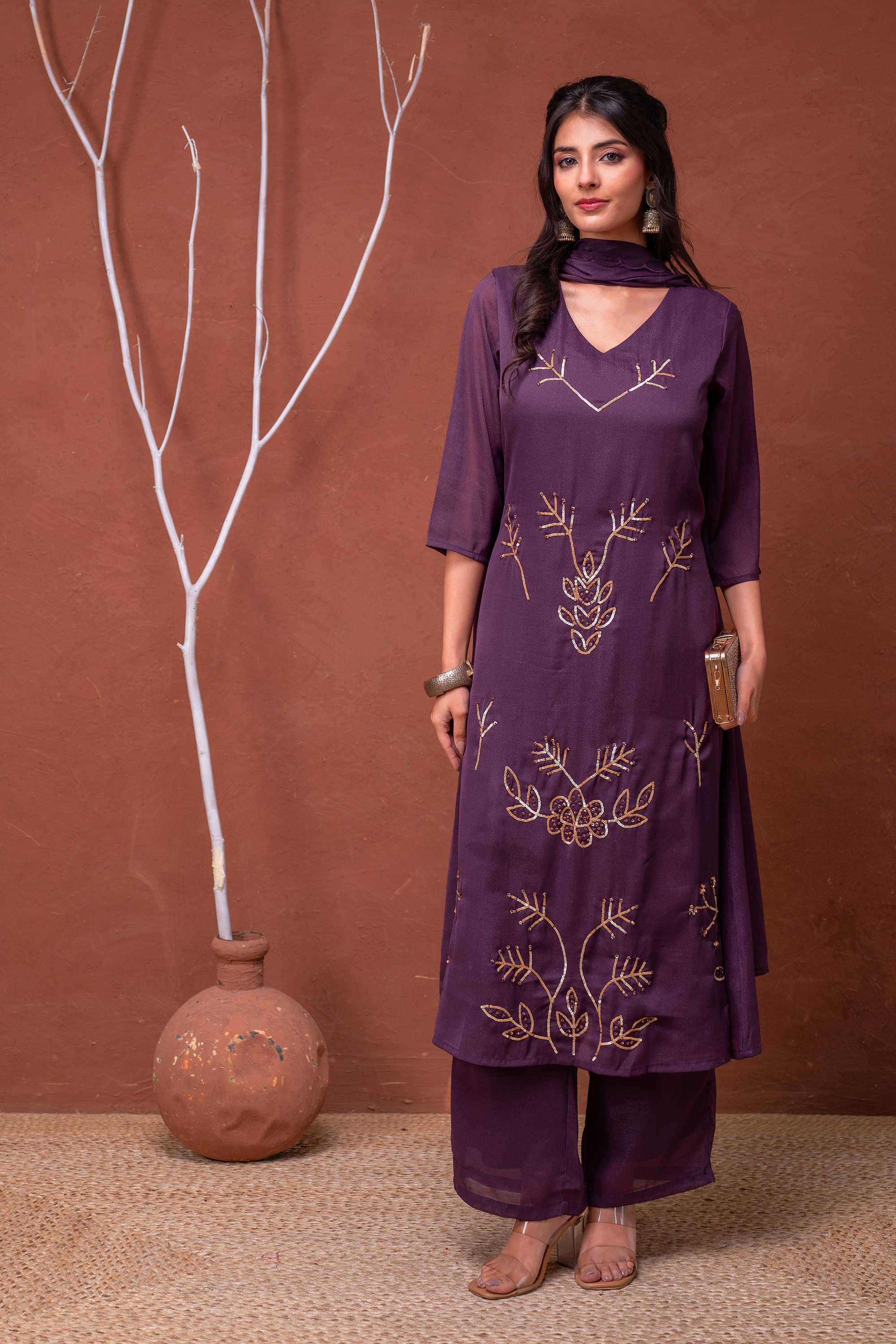 Embellished-Blended-Fabric-V-Neck-Women-s-Festive-Wear-Kurta-Set