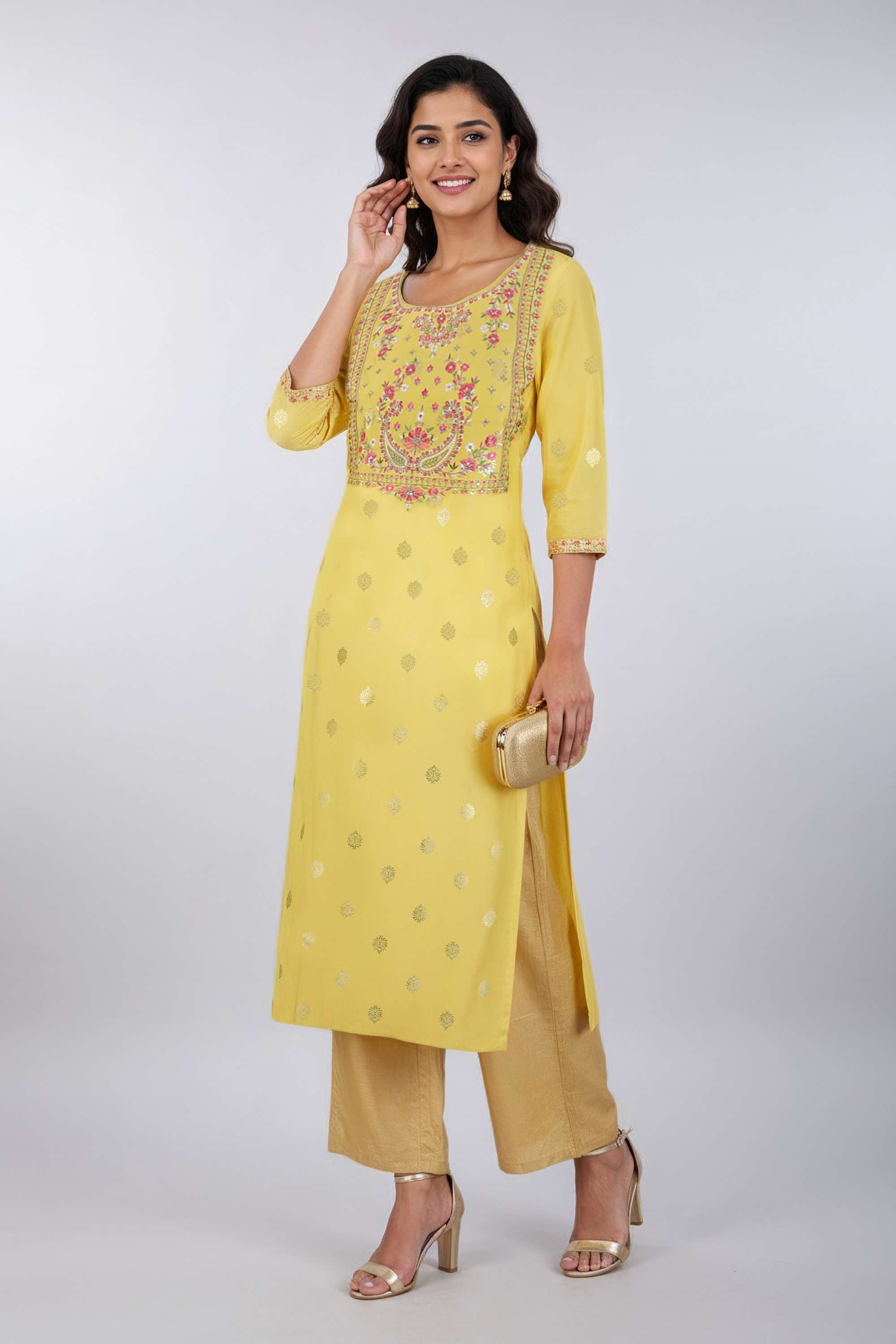 Embroidered-Blended-Fabric-Round-Neck-Women-Fusion-Wear-Kurta