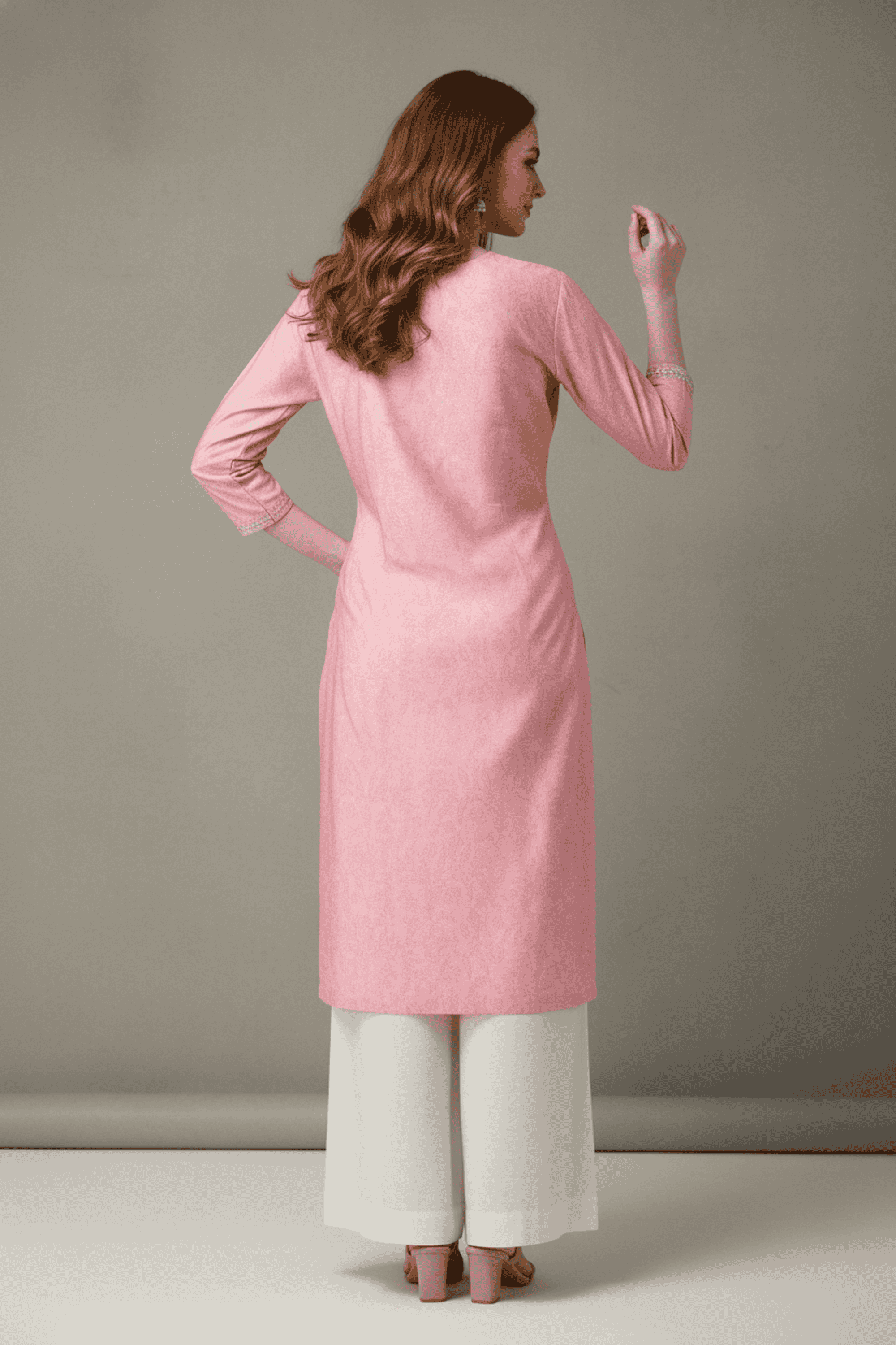 Embroidered-Blended-Fabric-Round-Neck-Women-Fusion-Wear-Kurta