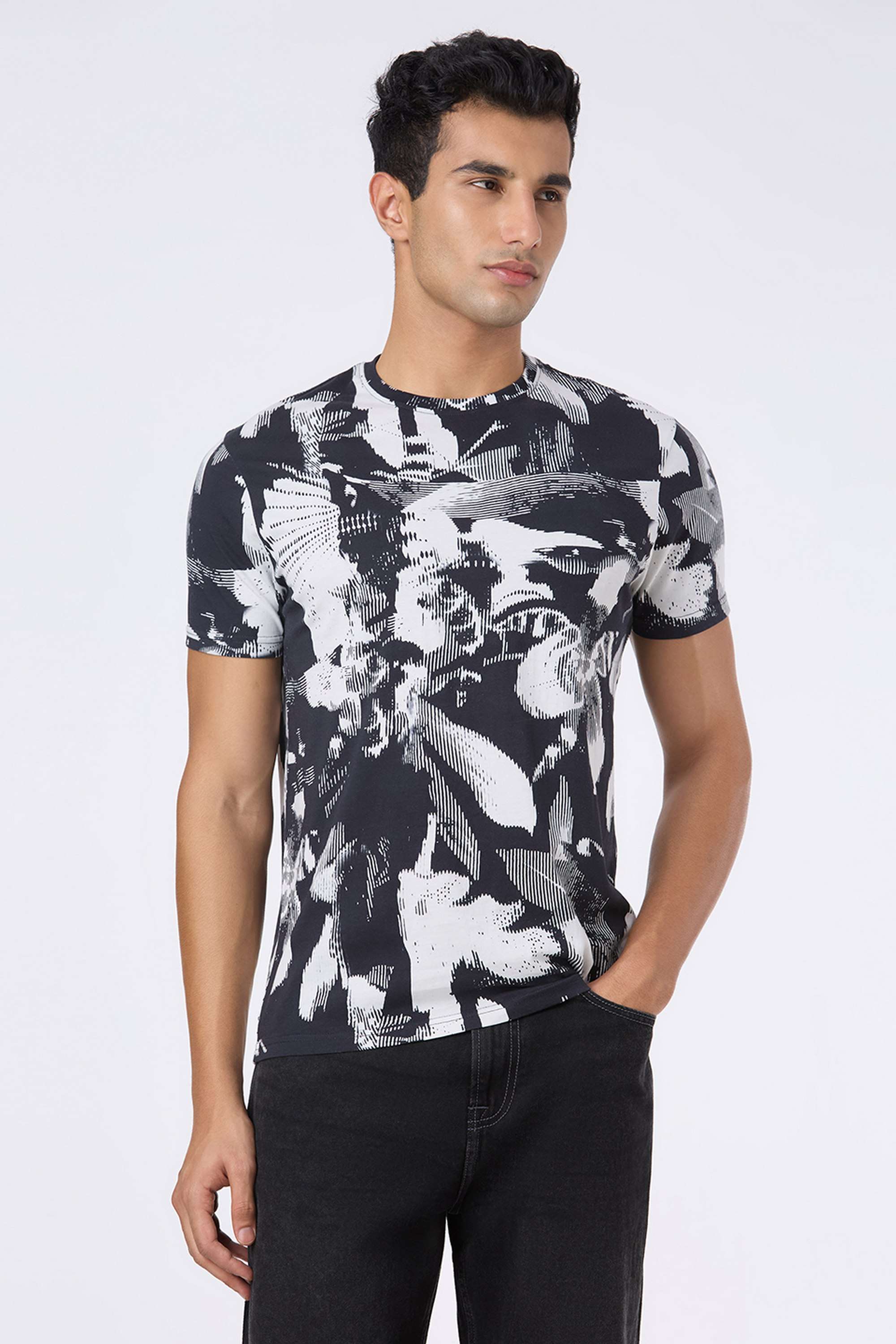 Printed-Cotton-Slim-Fit-Men-T-Shirt