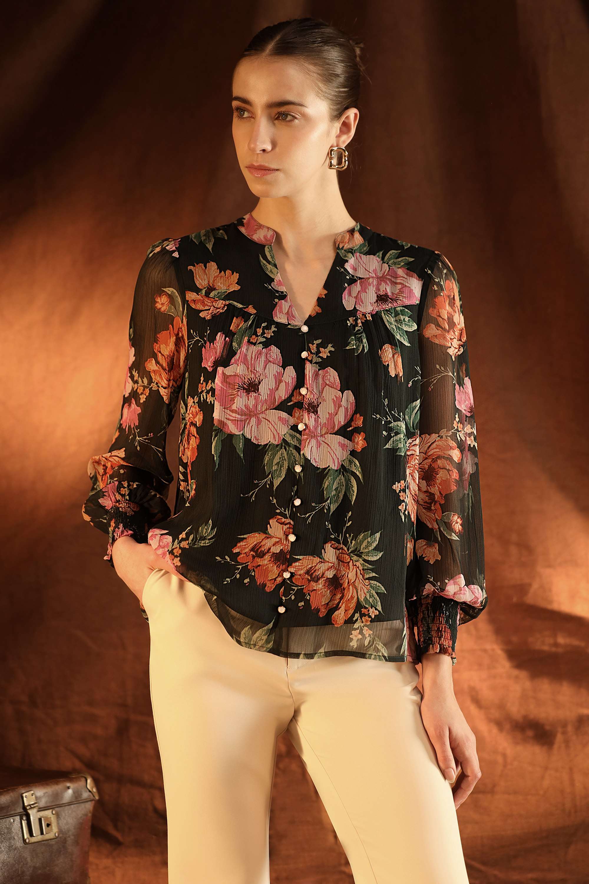 Floral-Chiffon-Collared-Women-s-Harmony-Top