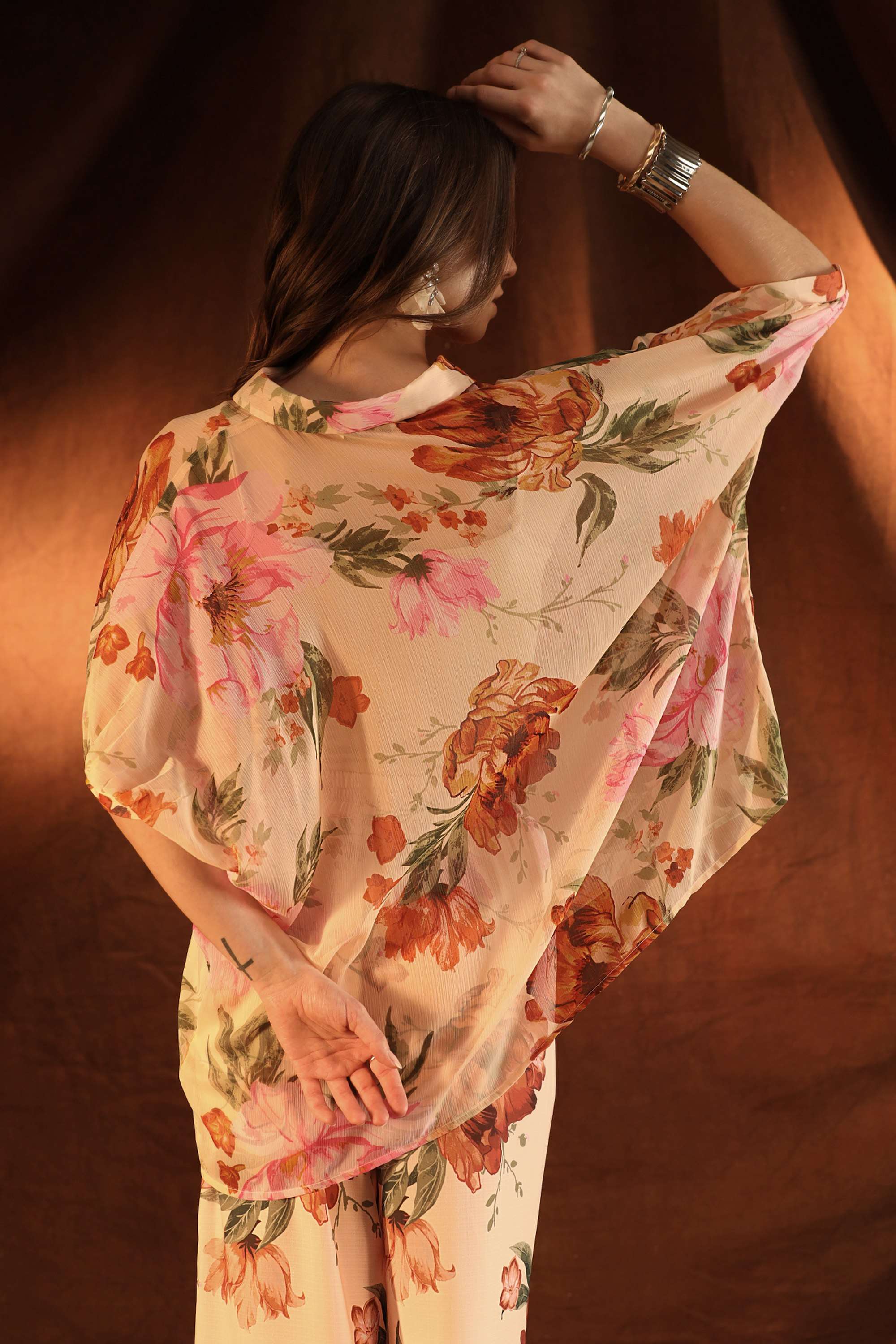Floral-Chiffon-Collared-Women-s-Margot-Top