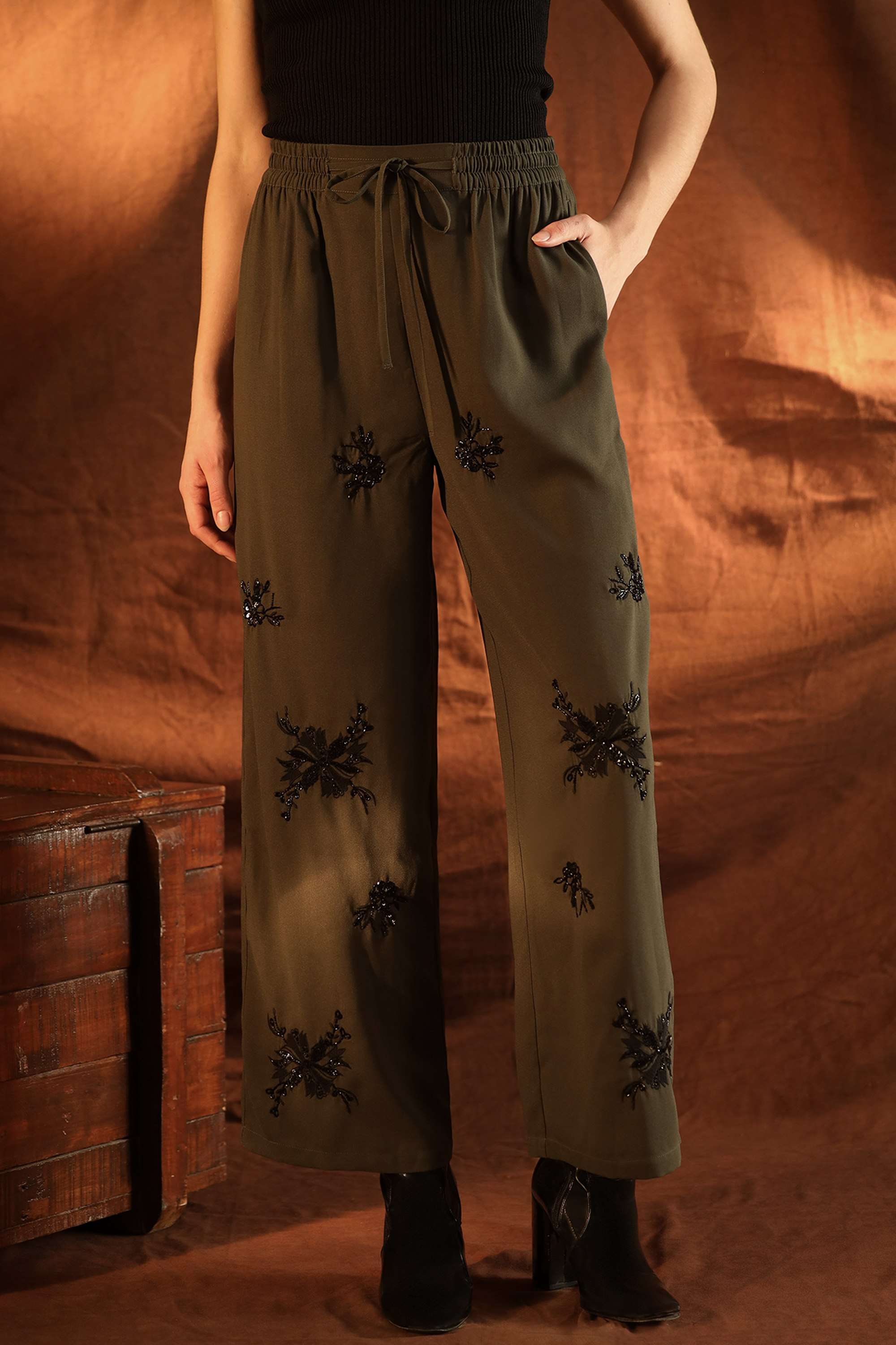 Embellished-Polyester-Relaxed-Fit-Women-s-Hampton-Pants