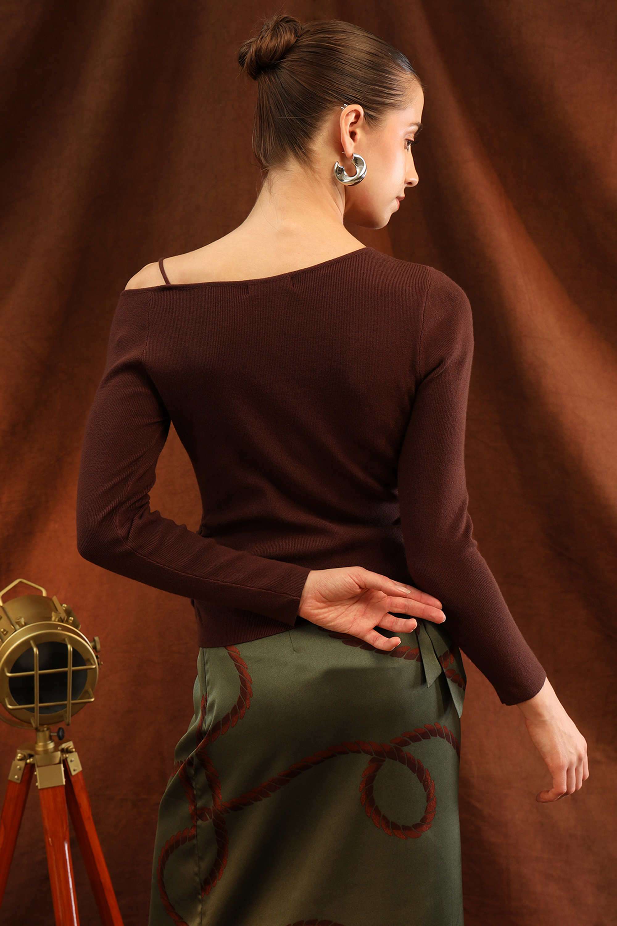 Solid-Viscose-Asymmetric-Women-s-Top