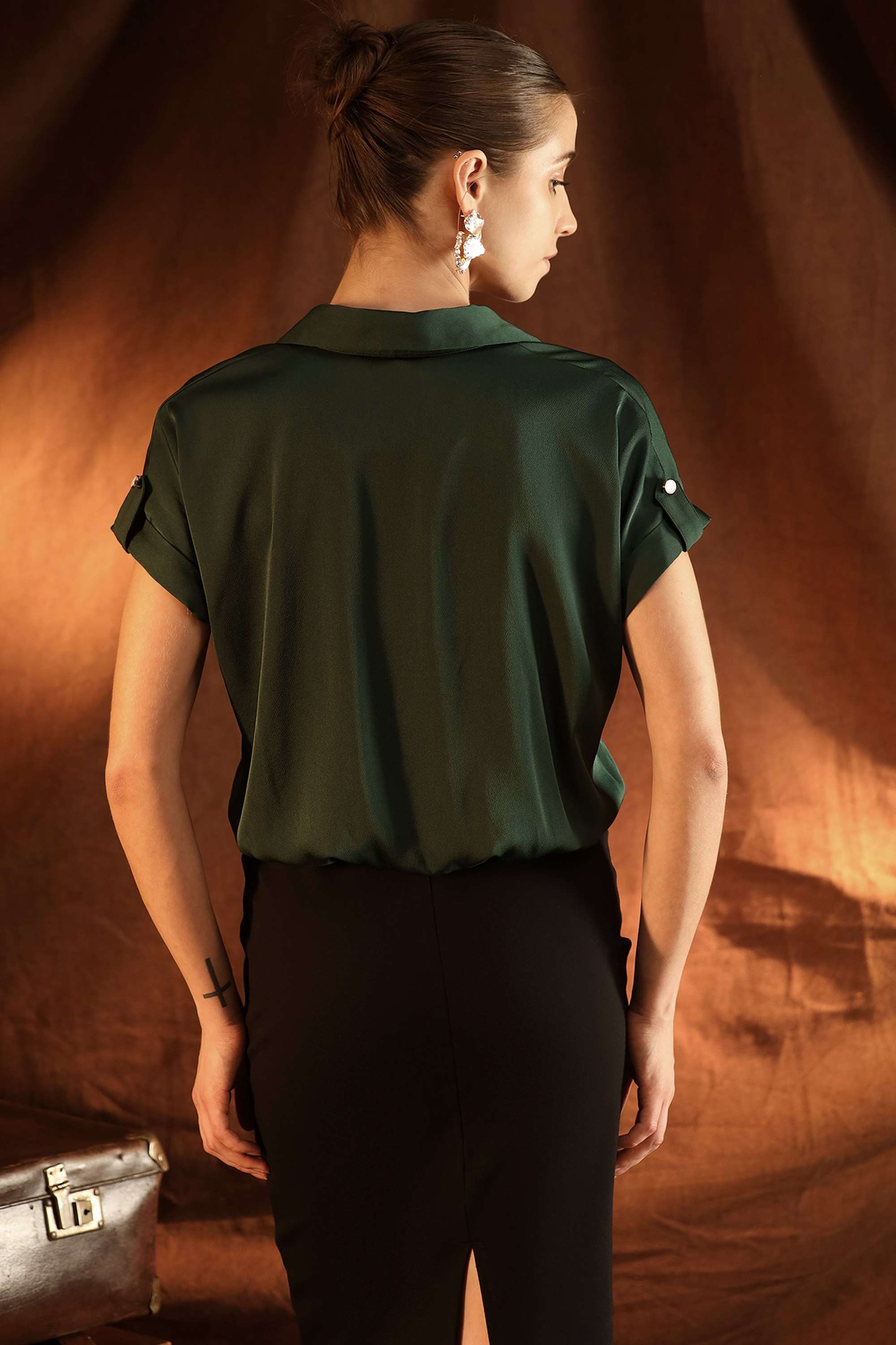 Solid-Blended-Fabric-V-Neck-Casual-Wear-Women-Blouses